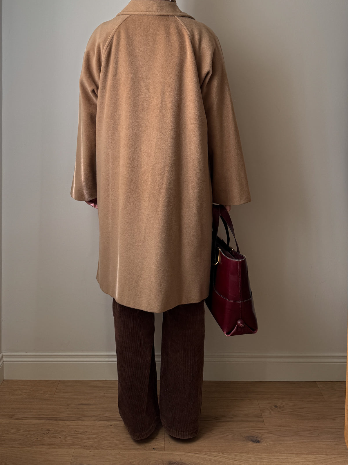 Cappotto Max Mara in lana vergine cammello