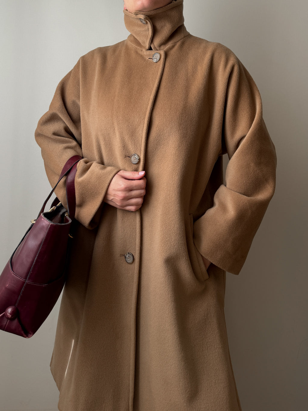 Cappotto Max Mara in lana vergine cammello
