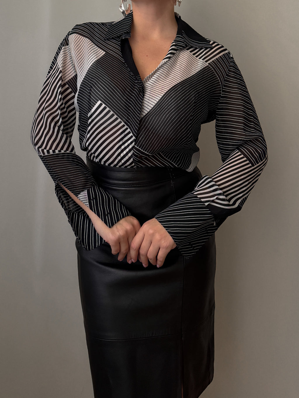 Camicia in viscosa con stampa geometrica