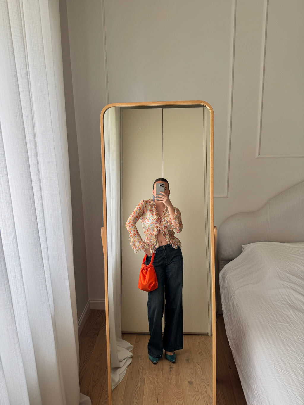 Blusa floreale in pura seta