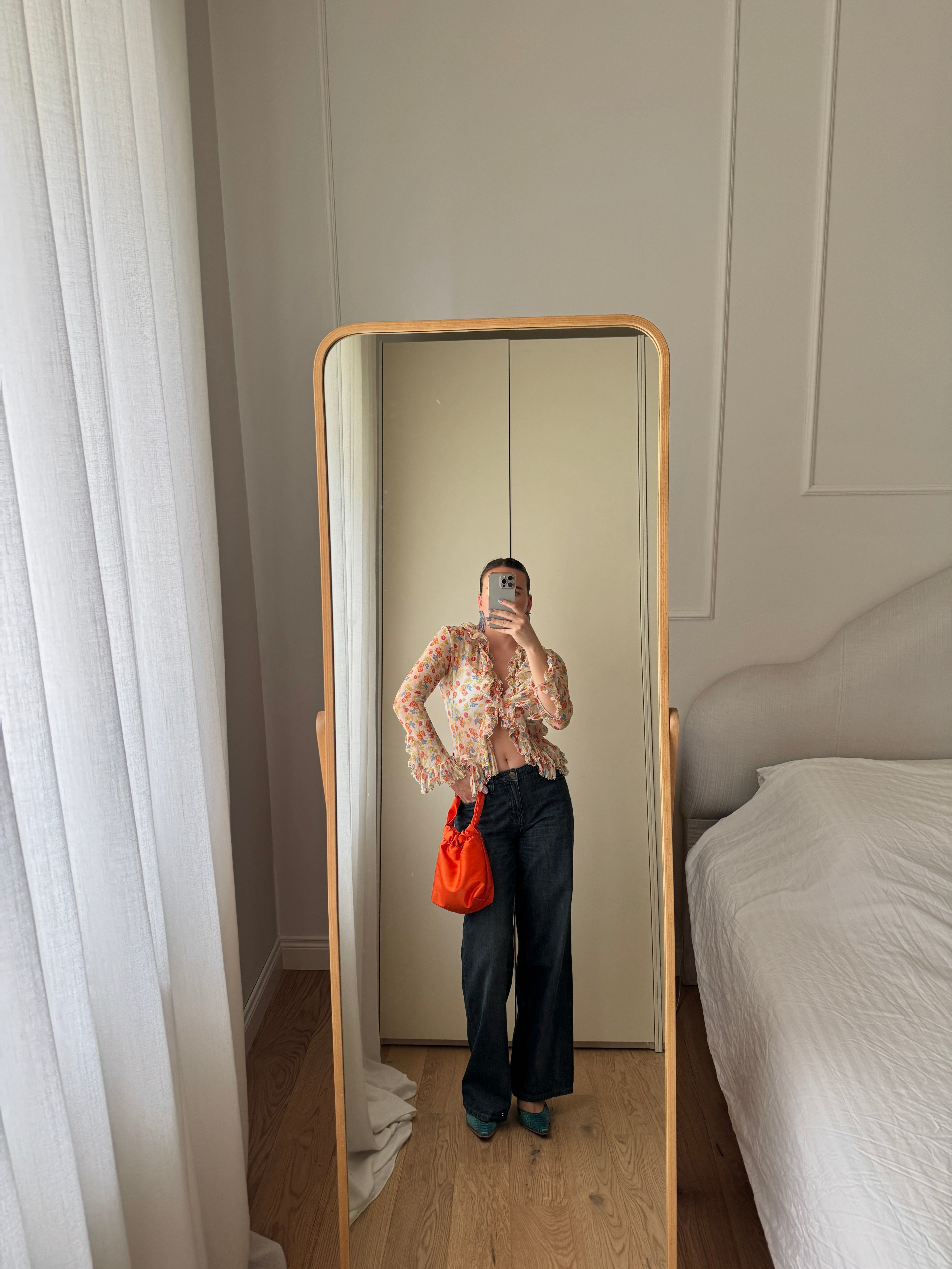 Blusa floreale in pura seta