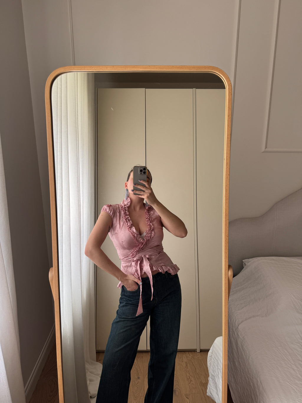 Top incrociato in shantung di seta rosa