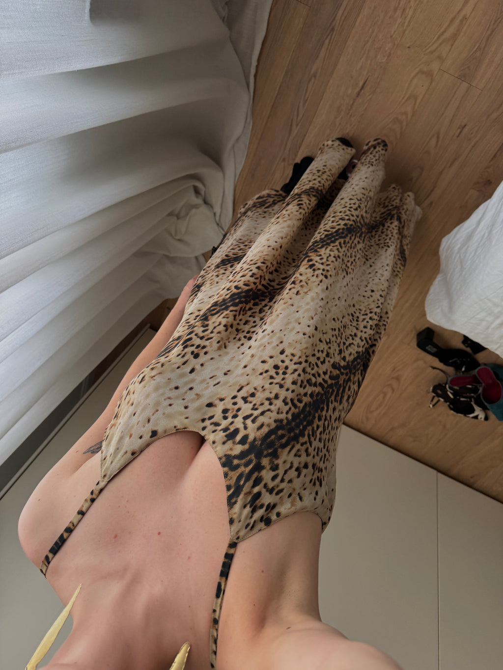 Abito animalier in viscosa a doppio strato