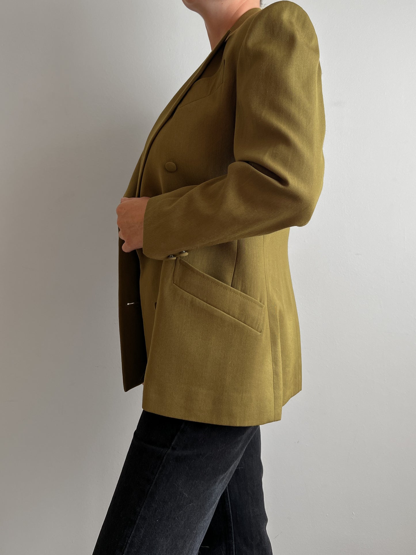 Viscose and wool olive blazer