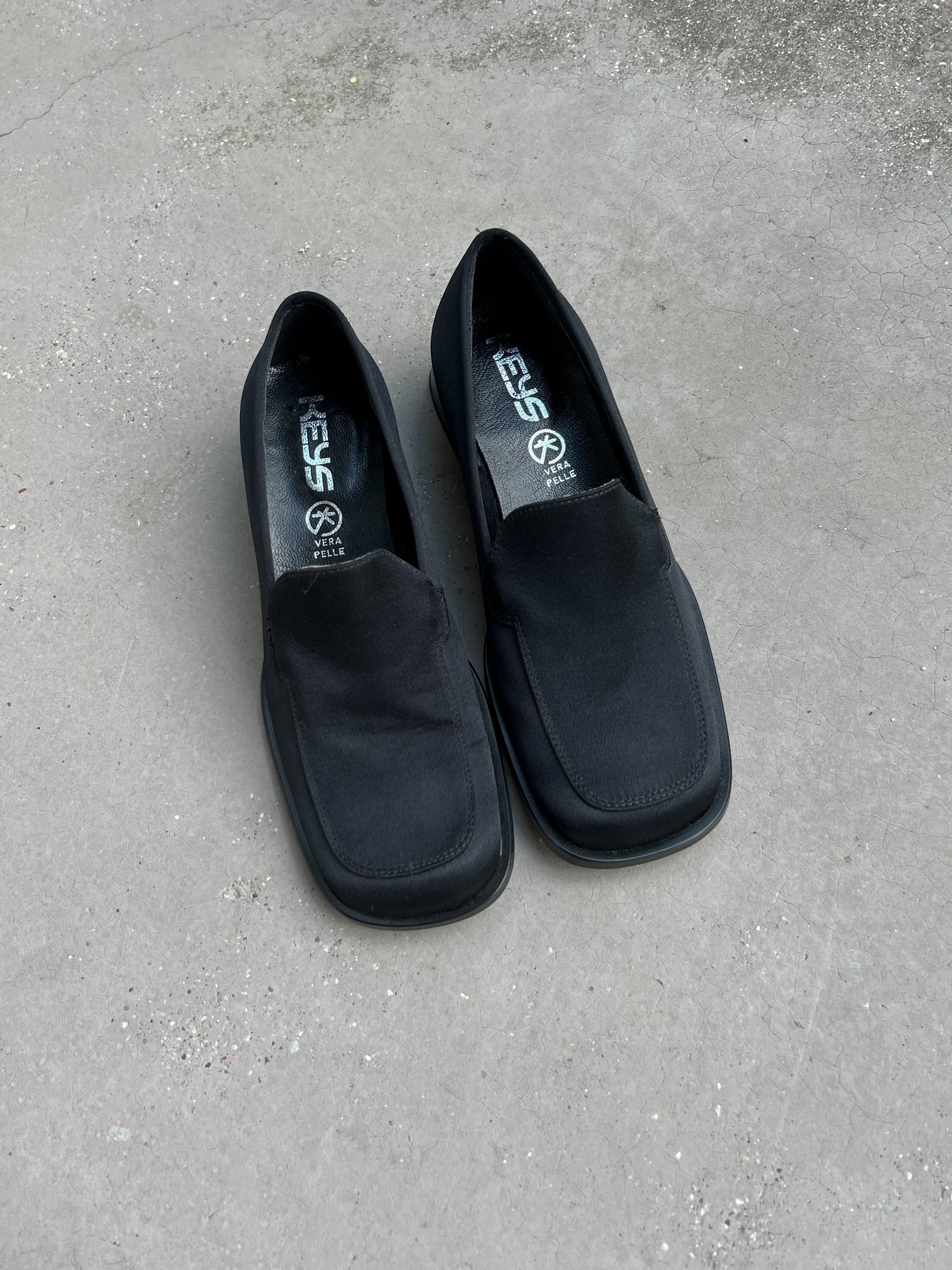 Genuine leather black moccassins