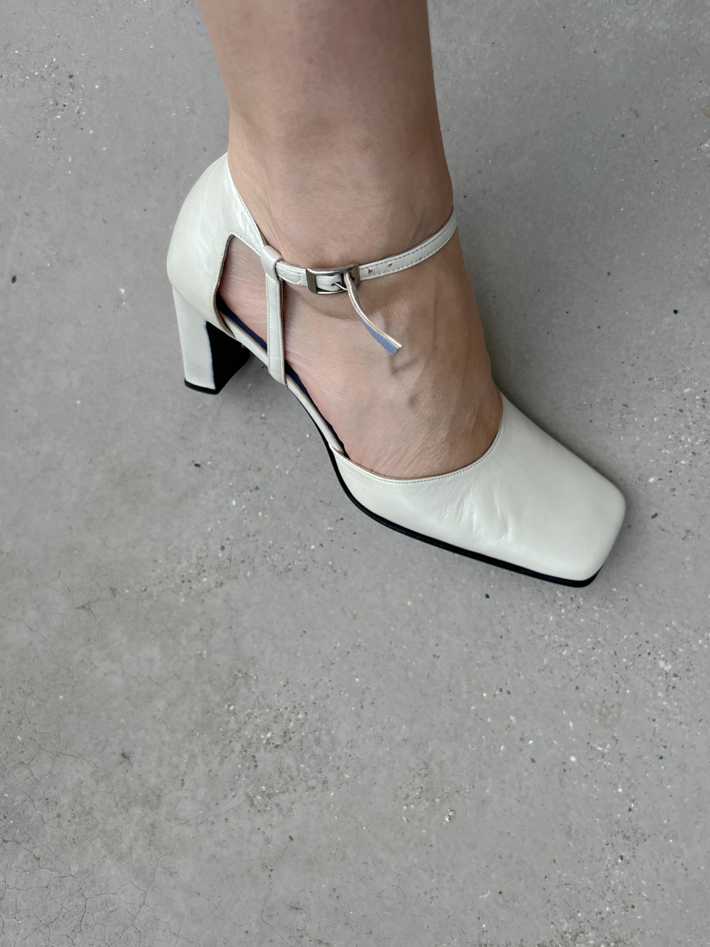 Genuine leather ivory slingback