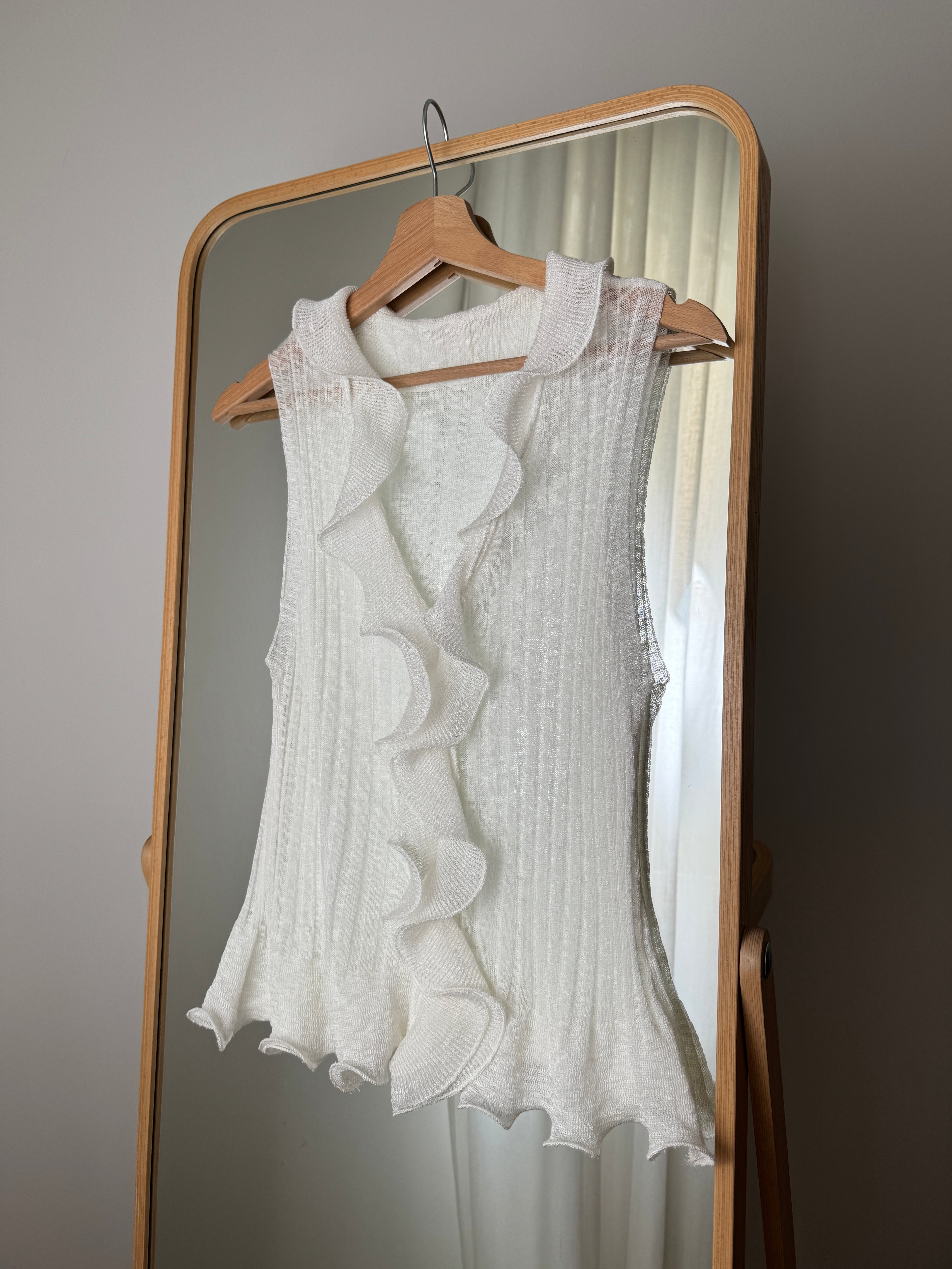 Top in viscosa con rouches - Bianco