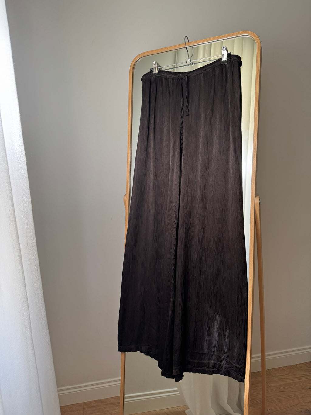 Pantaloni in viscosa - Fondente