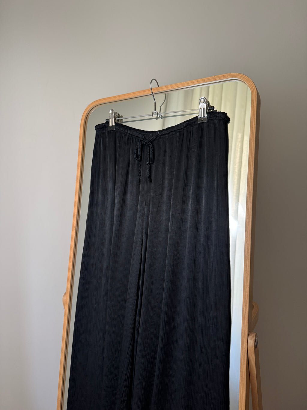 Pantaloni in viscosa - Nero