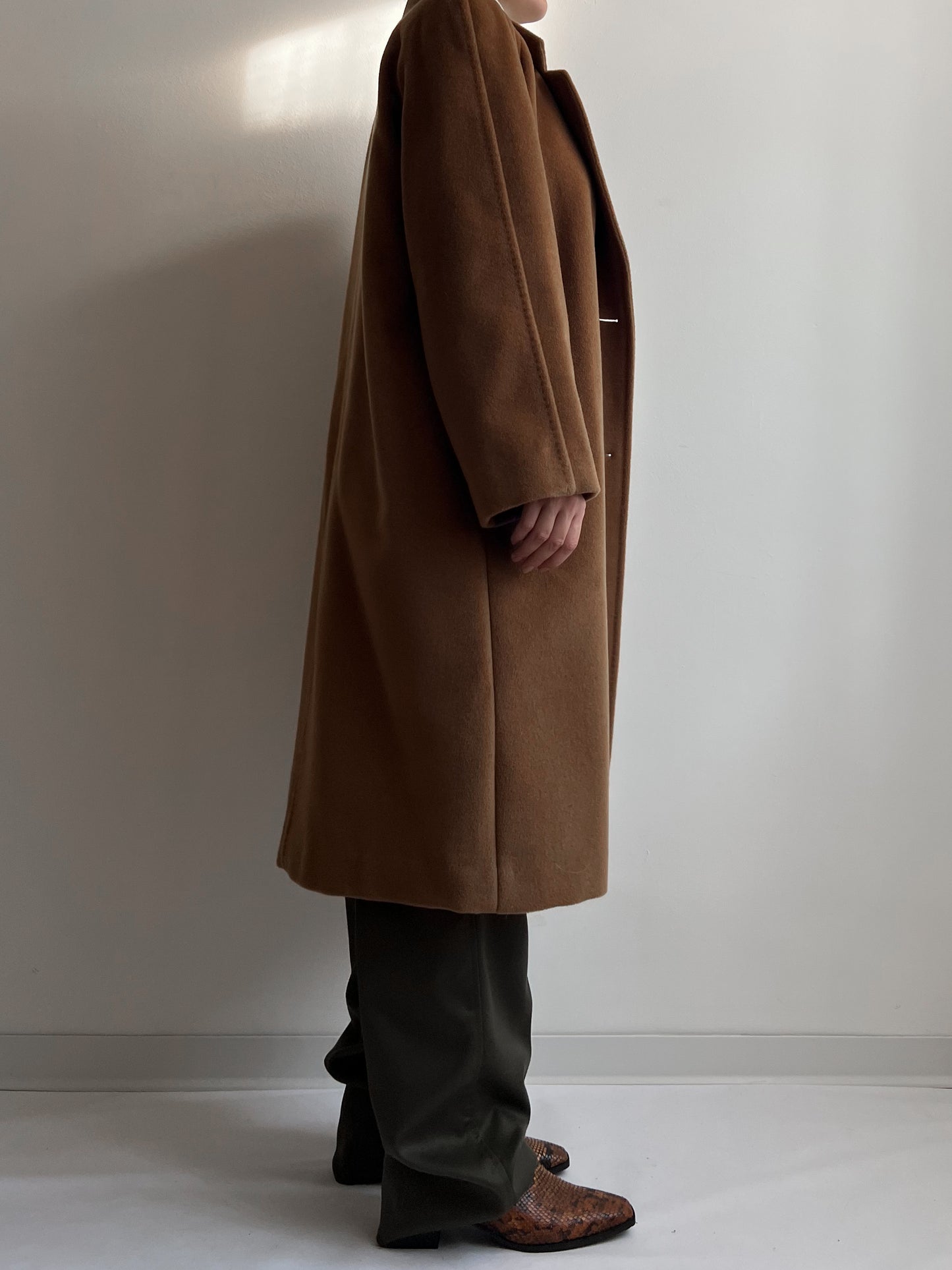 Piacenza wool and cashmere camel coat