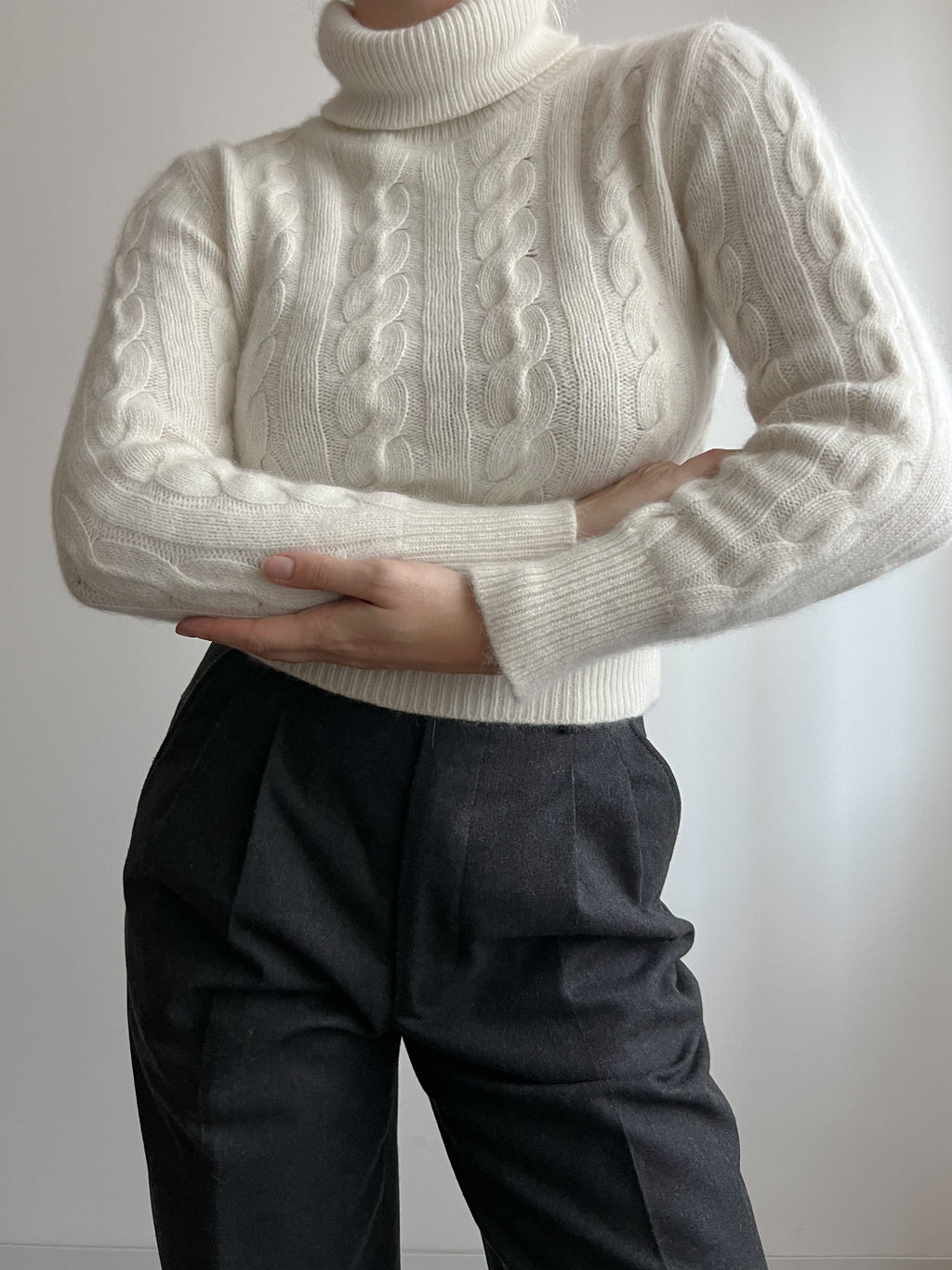 Wool and angora ivory turtleneck pull
