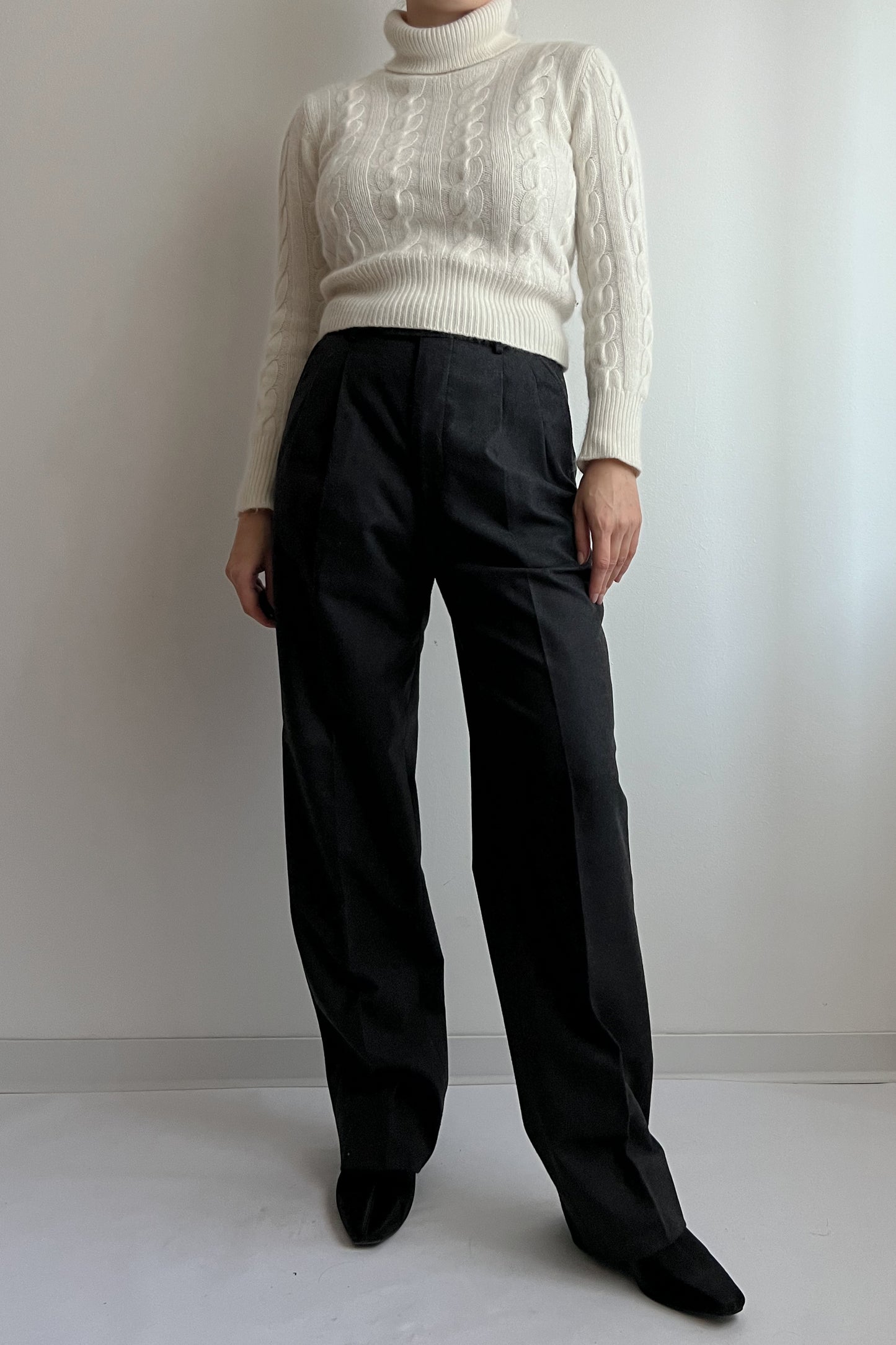 Pure wool tailored pleated pants