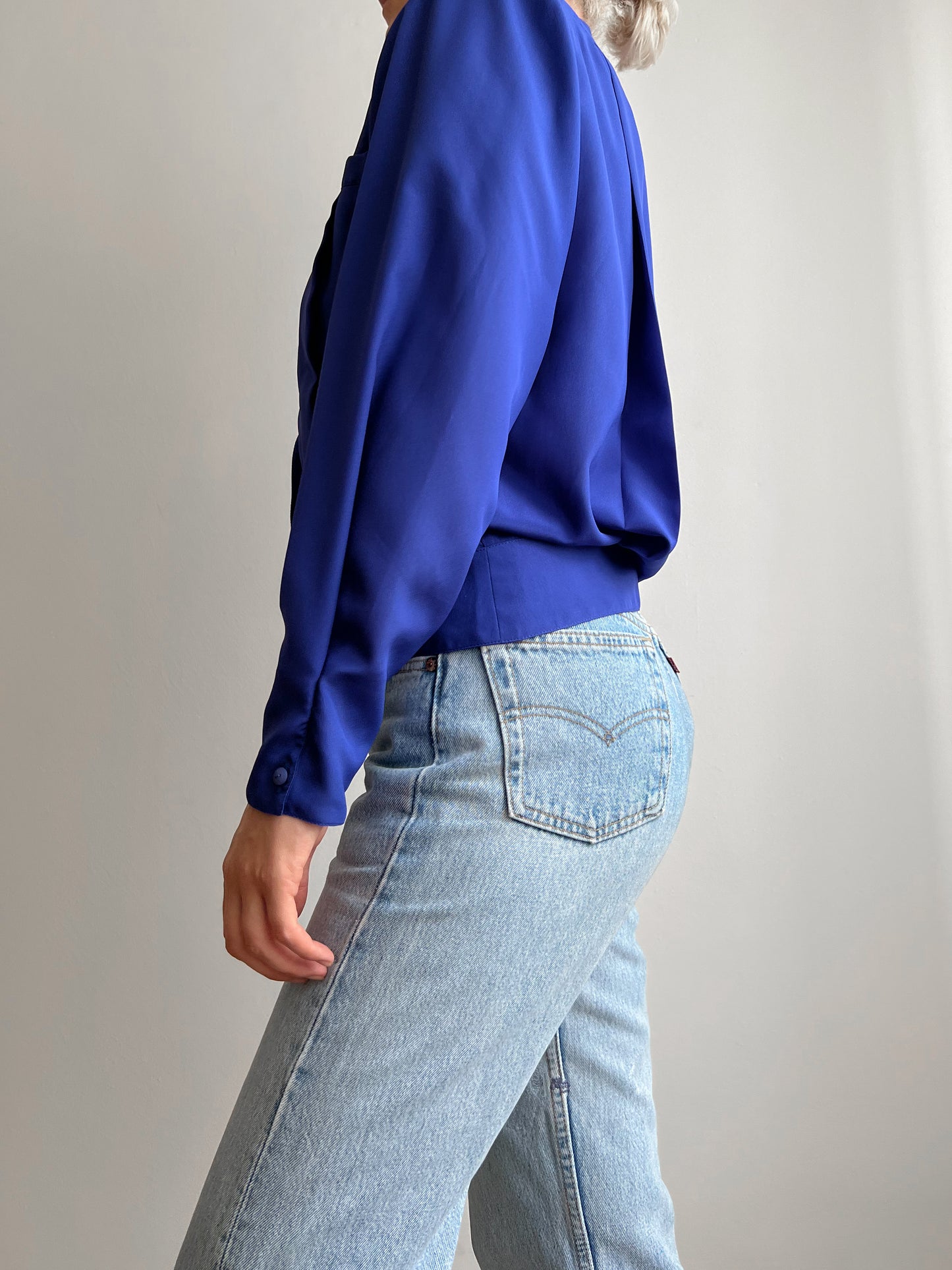 Blusa blu in pura seta