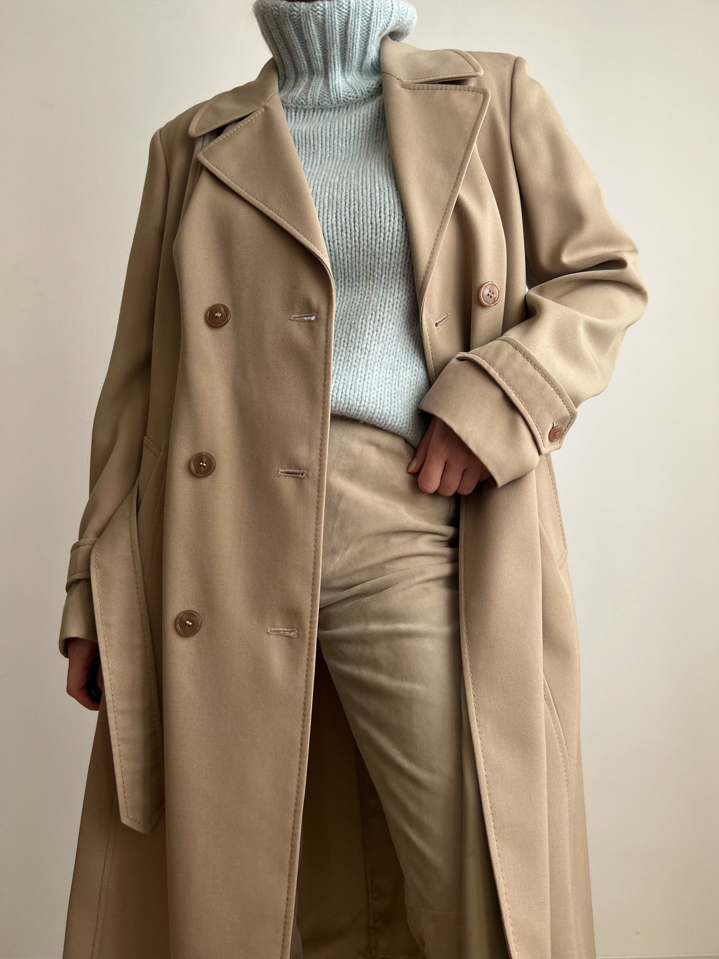 Trench beige doppiopetto