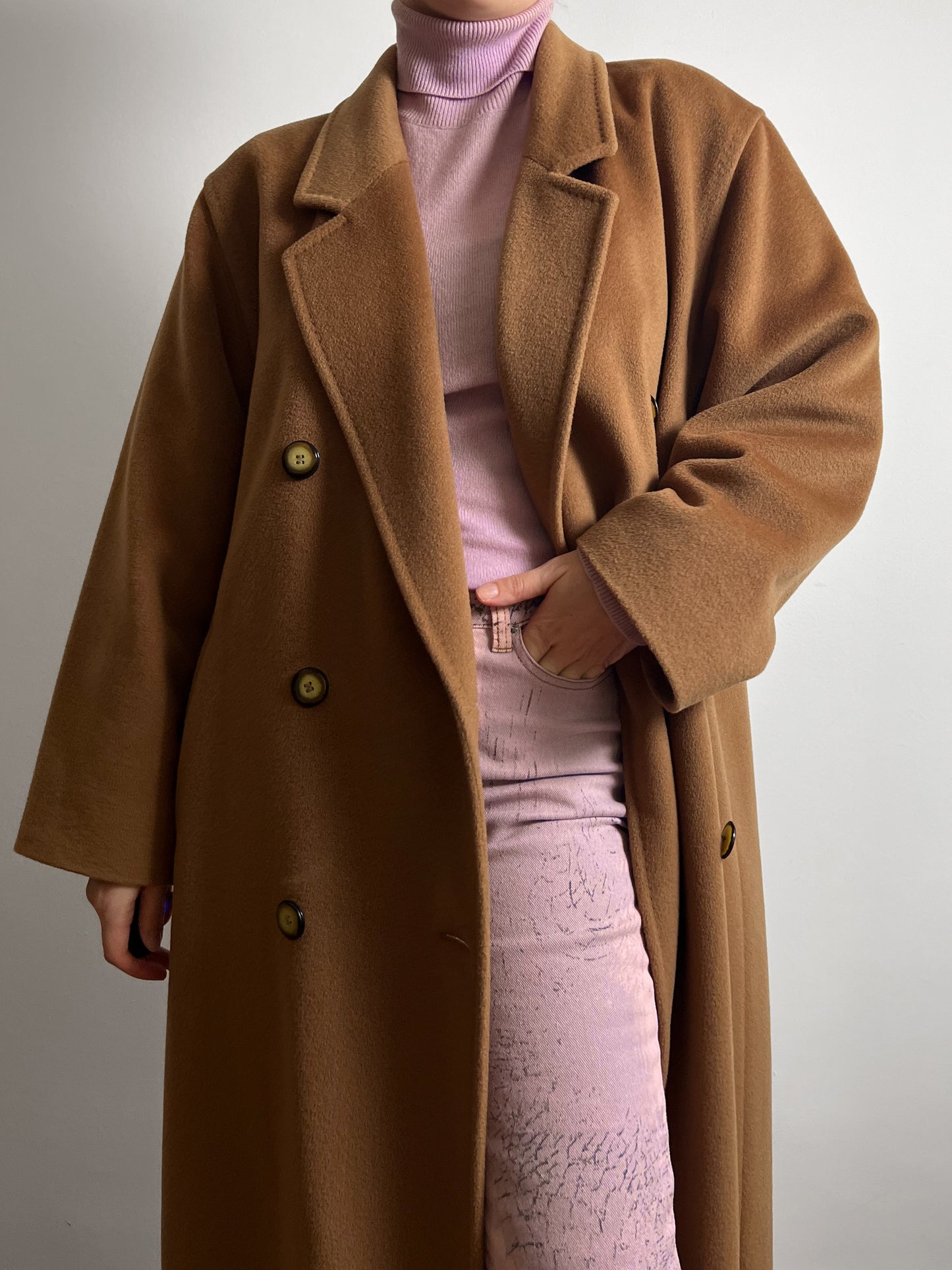 Piacenza pure virgin wool camel coat