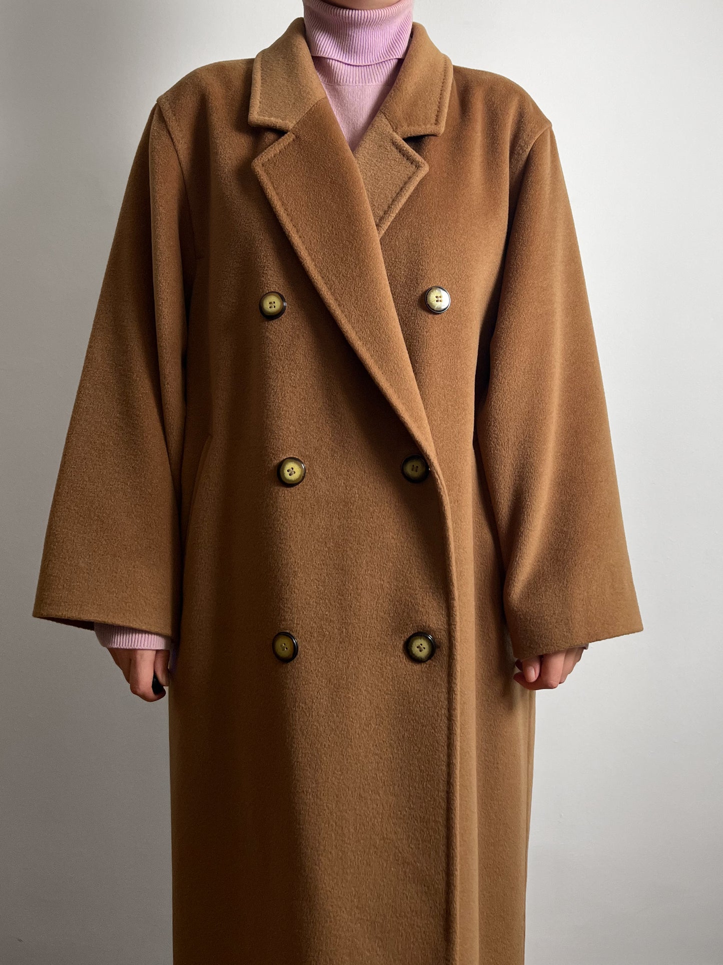 Piacenza pure virgin wool camel coat