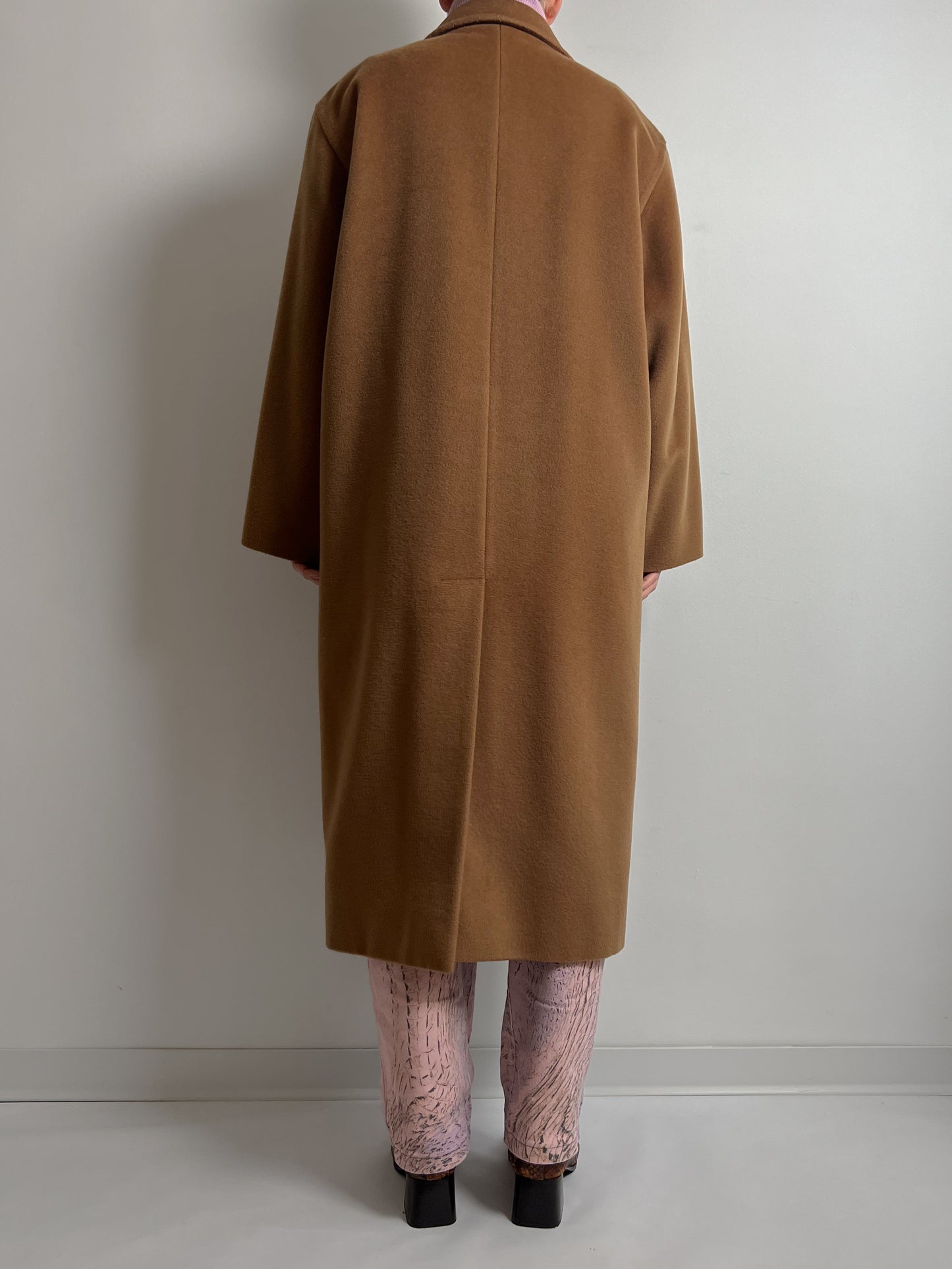 Piacenza pure virgin wool camel coat