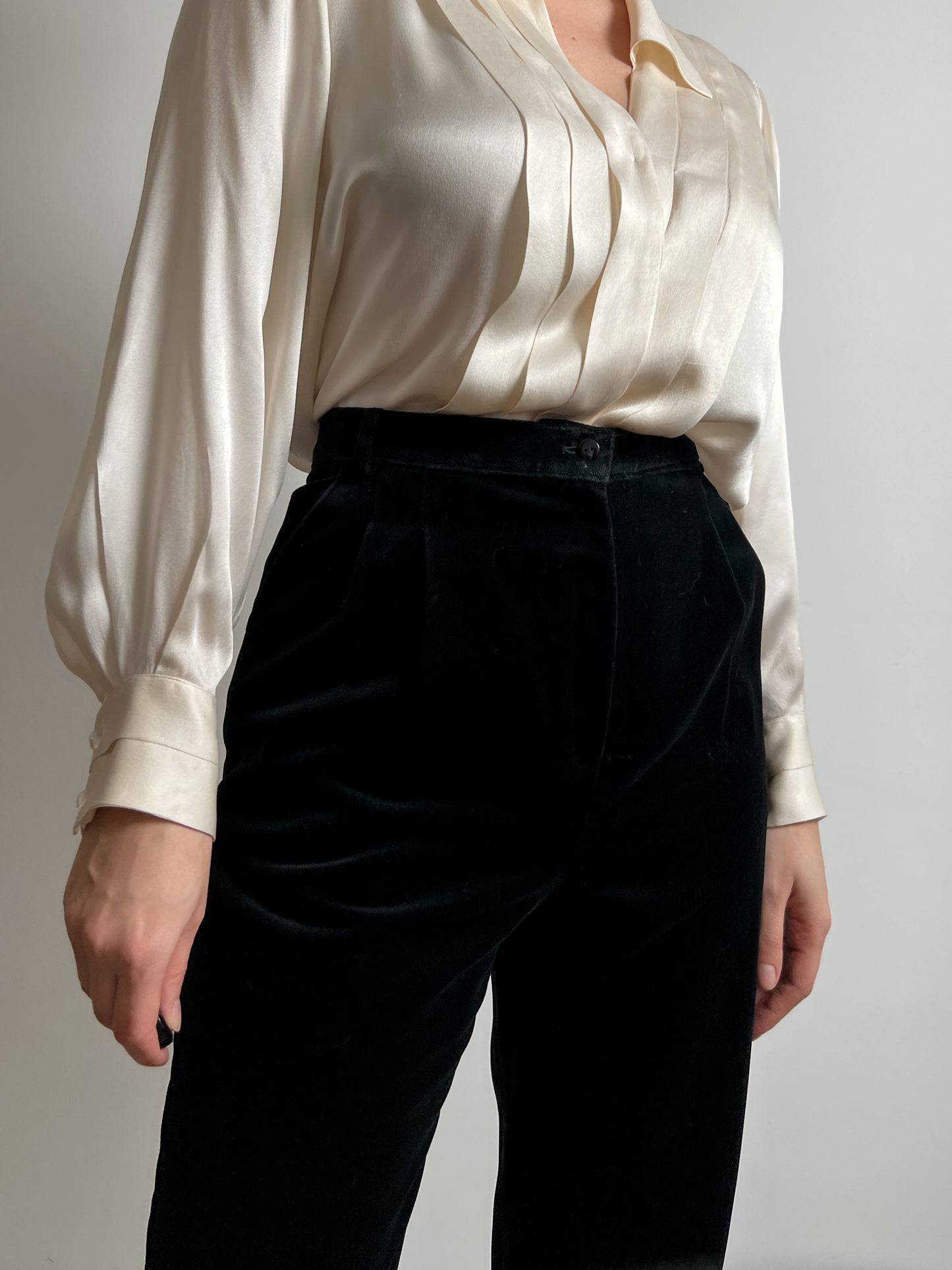 Velvet tailored black pants