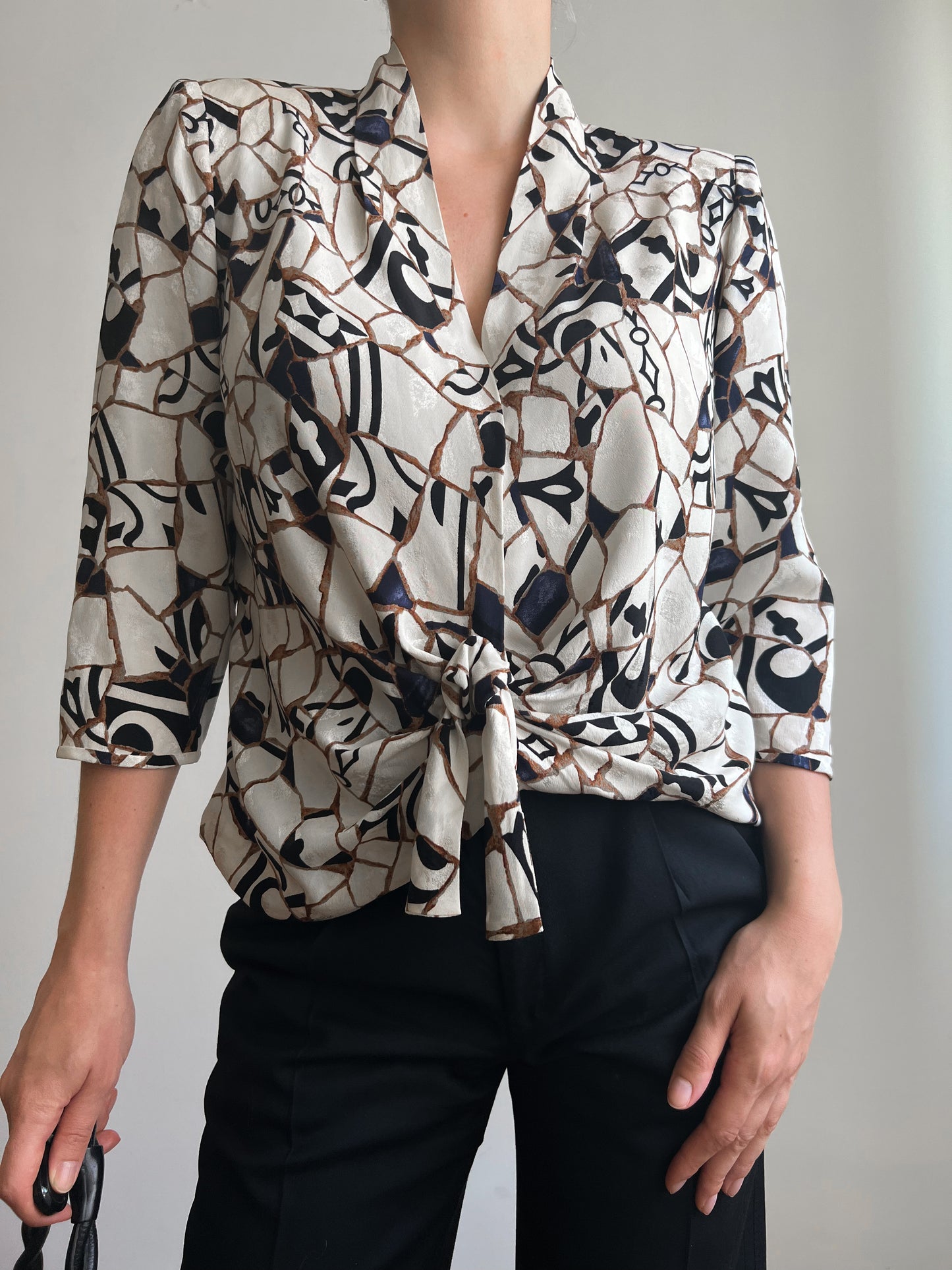 Blusa sartoriale in seta