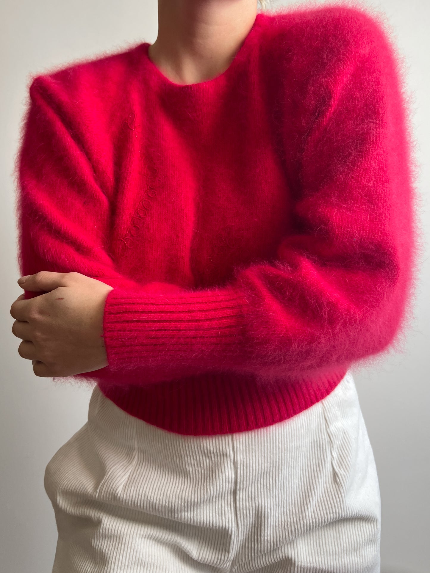 Angora wool strawberry pull