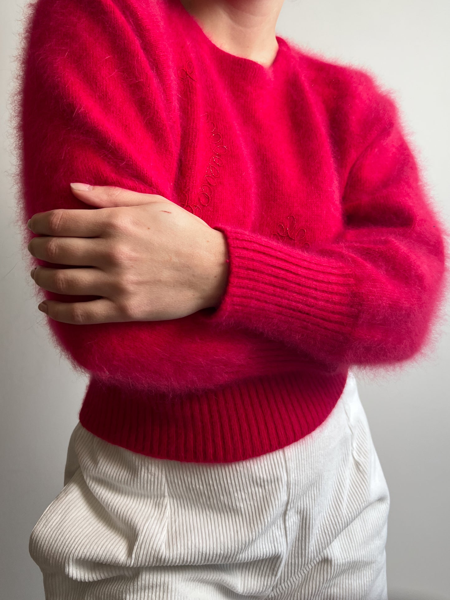 Angora wool strawberry pull