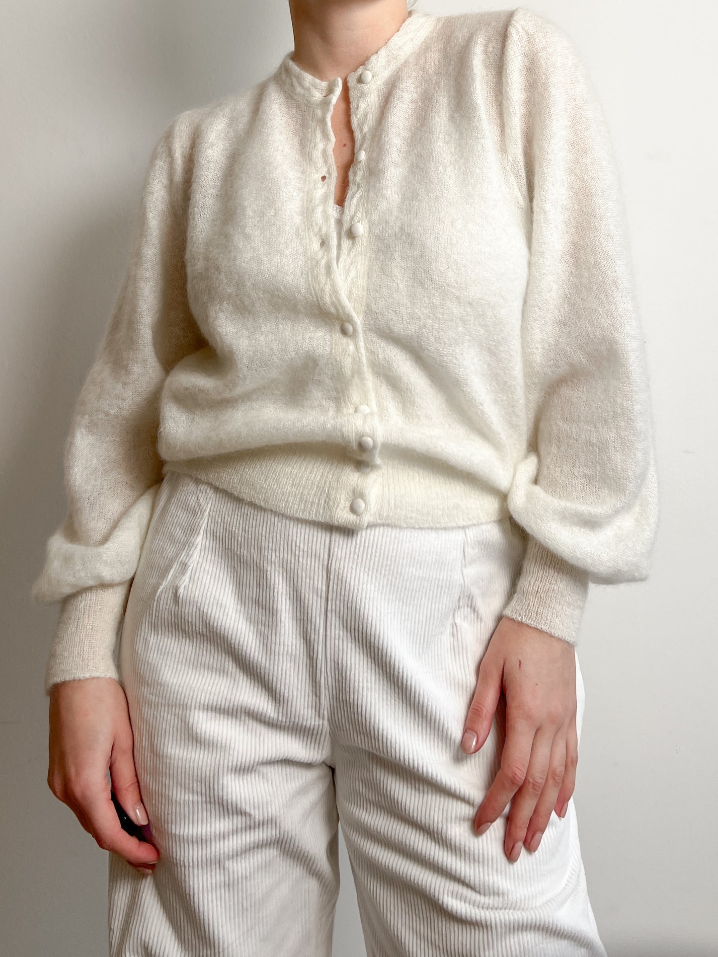 Mohair wool milk cardigan