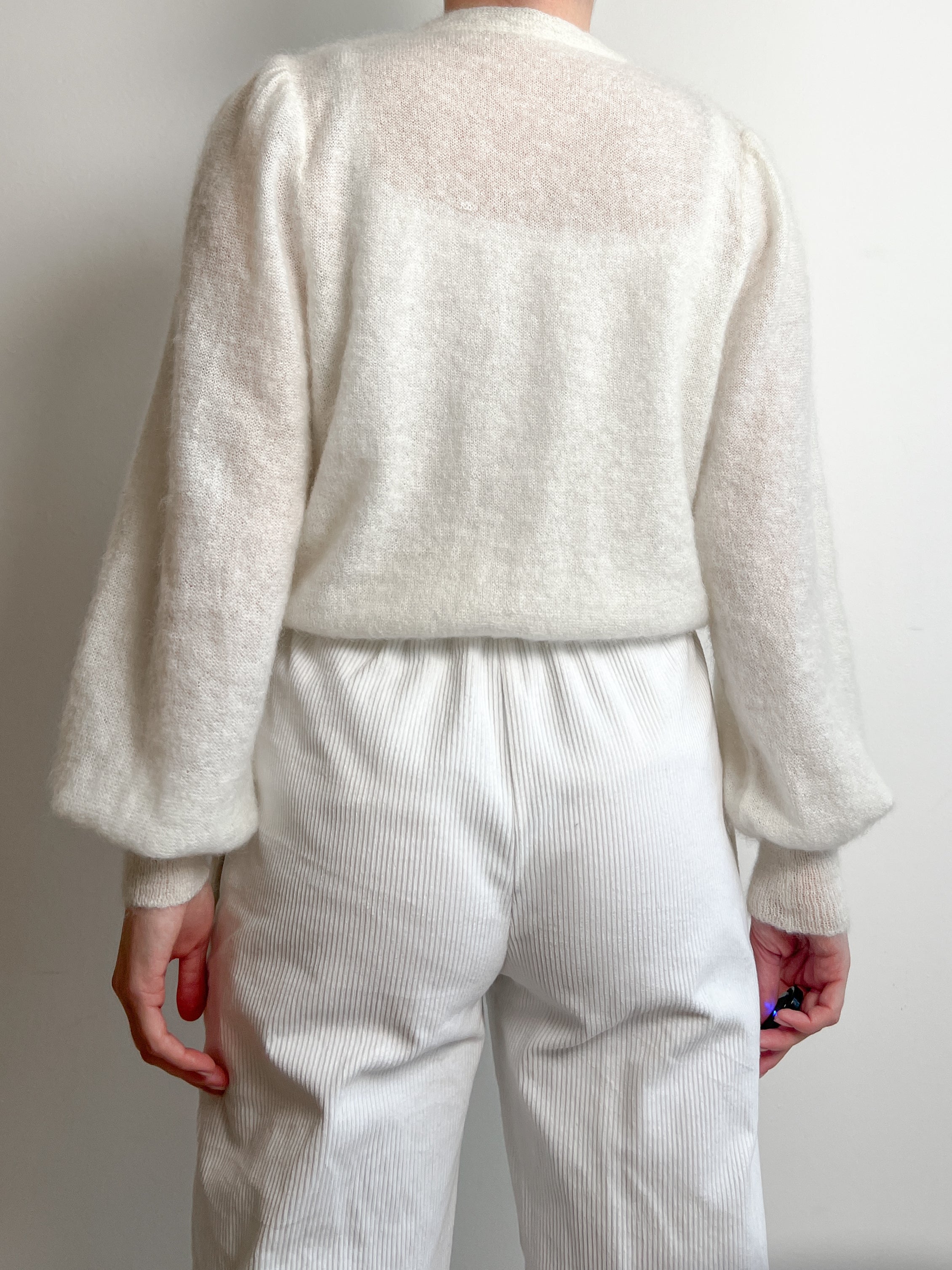 Mohair wool milk cardigan