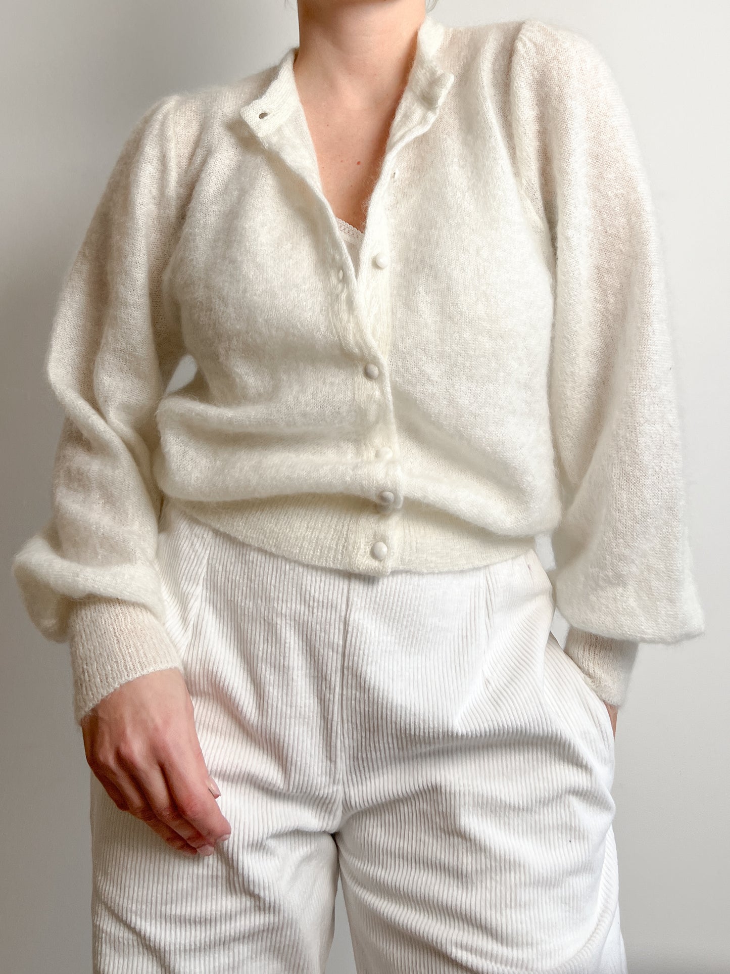 Mohair wool milk cardigan