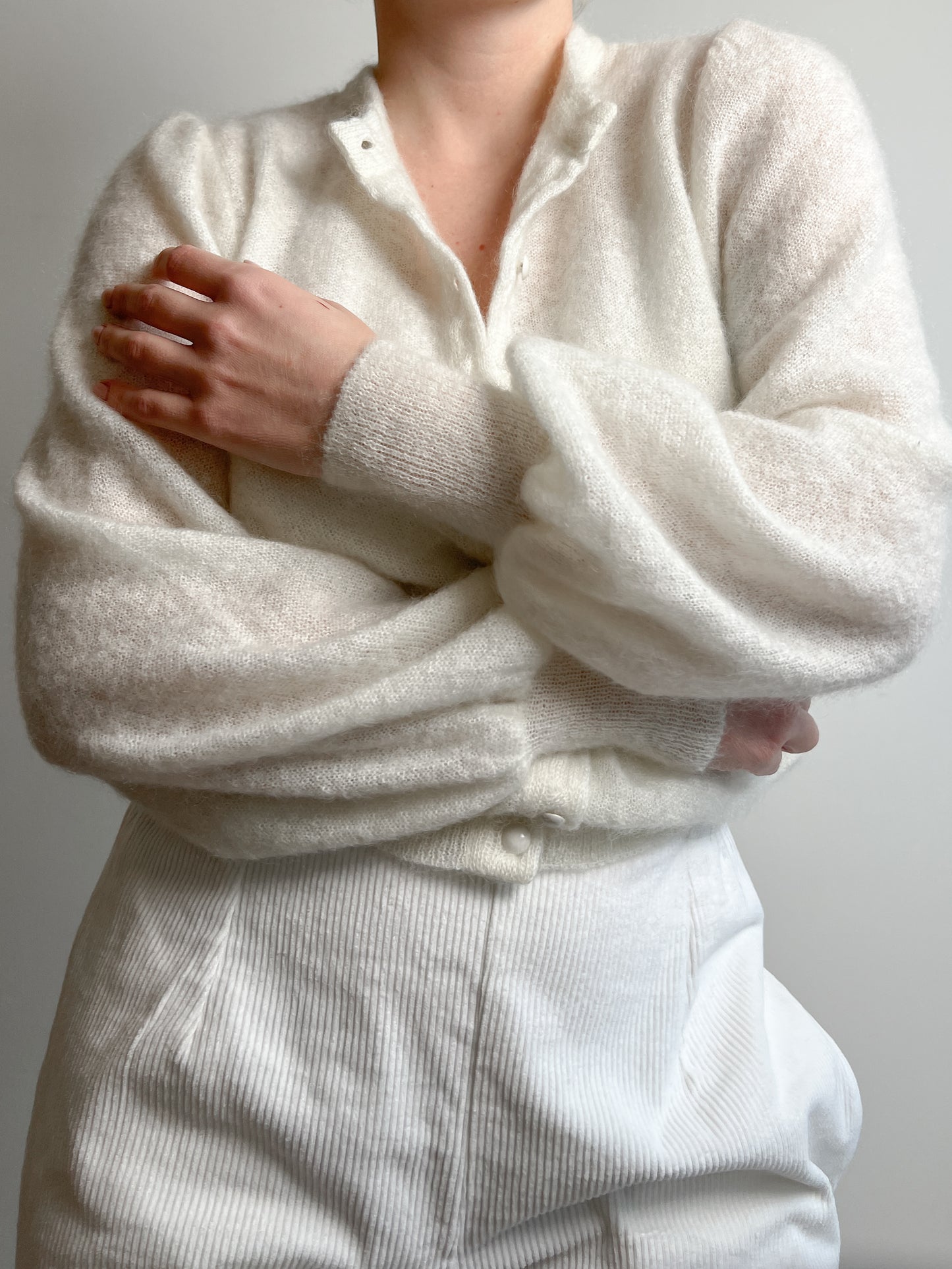 Mohair wool milk cardigan