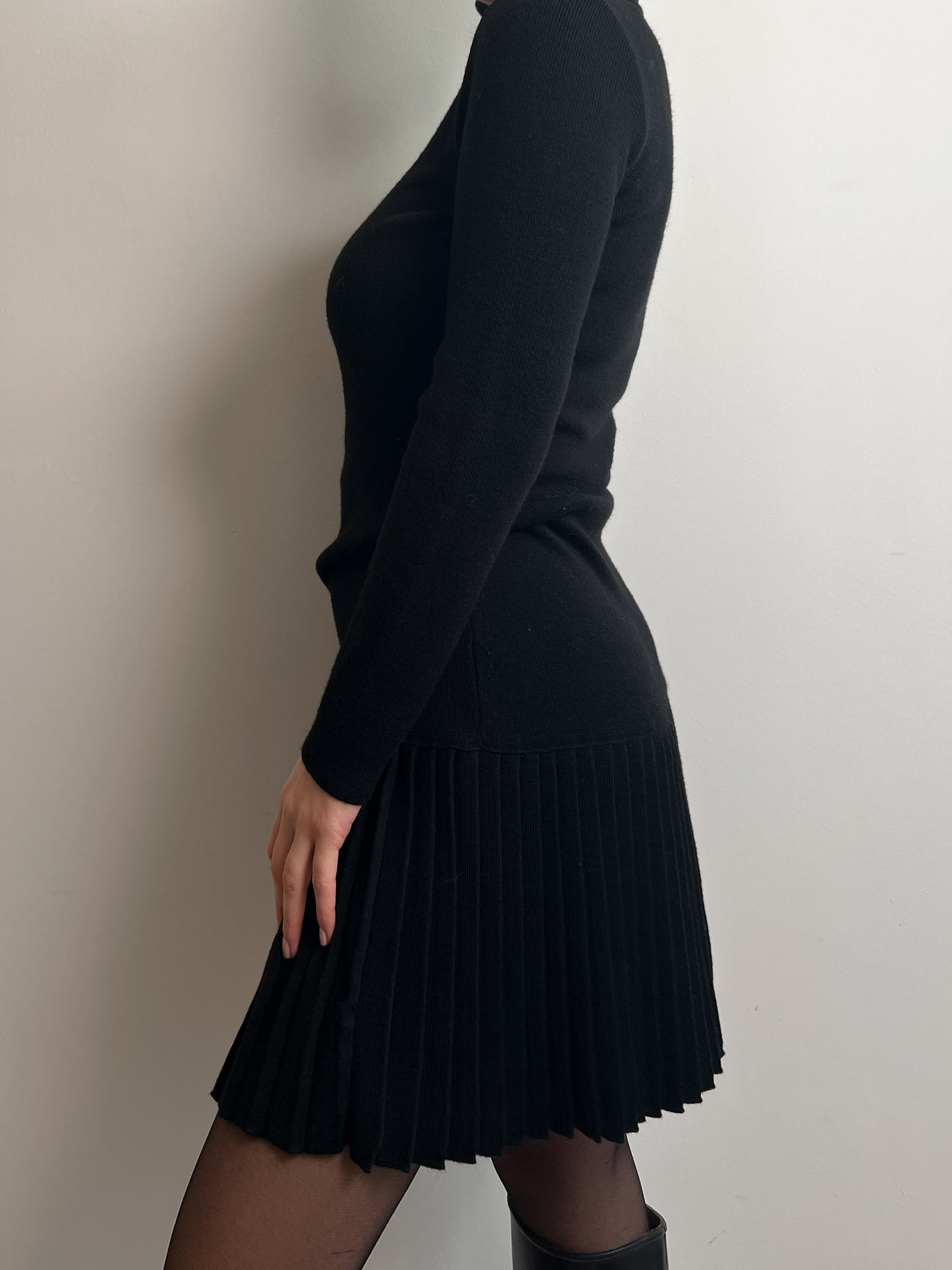 Pure merino wool black dress