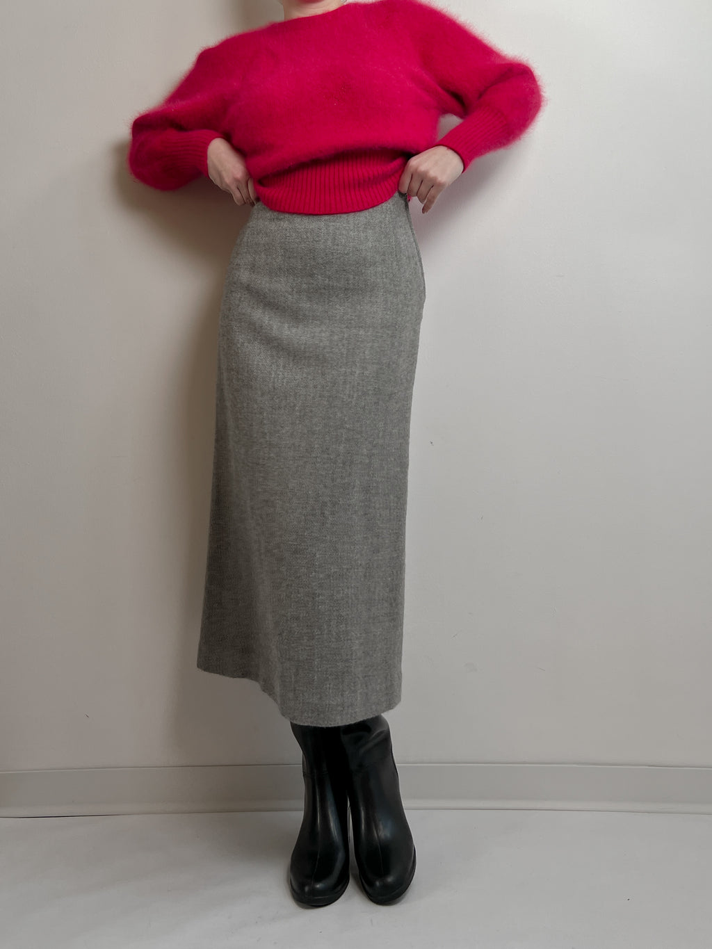 Pure wool grey midi skirt
