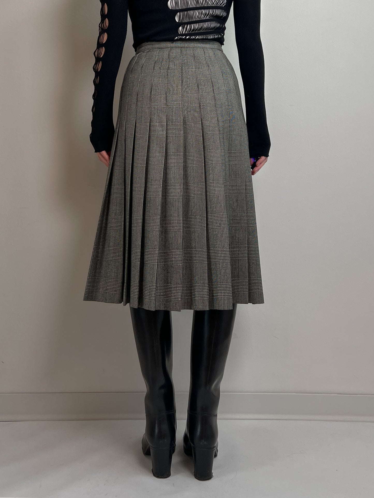 Pure wool pleated midi skirt