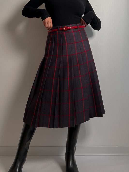 Pure wool pleated skirt