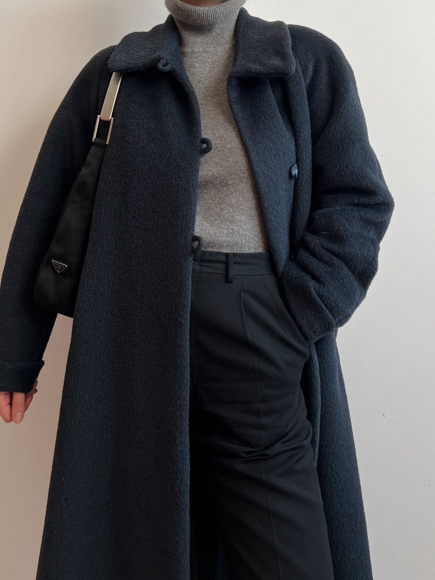 Lama blue long coat