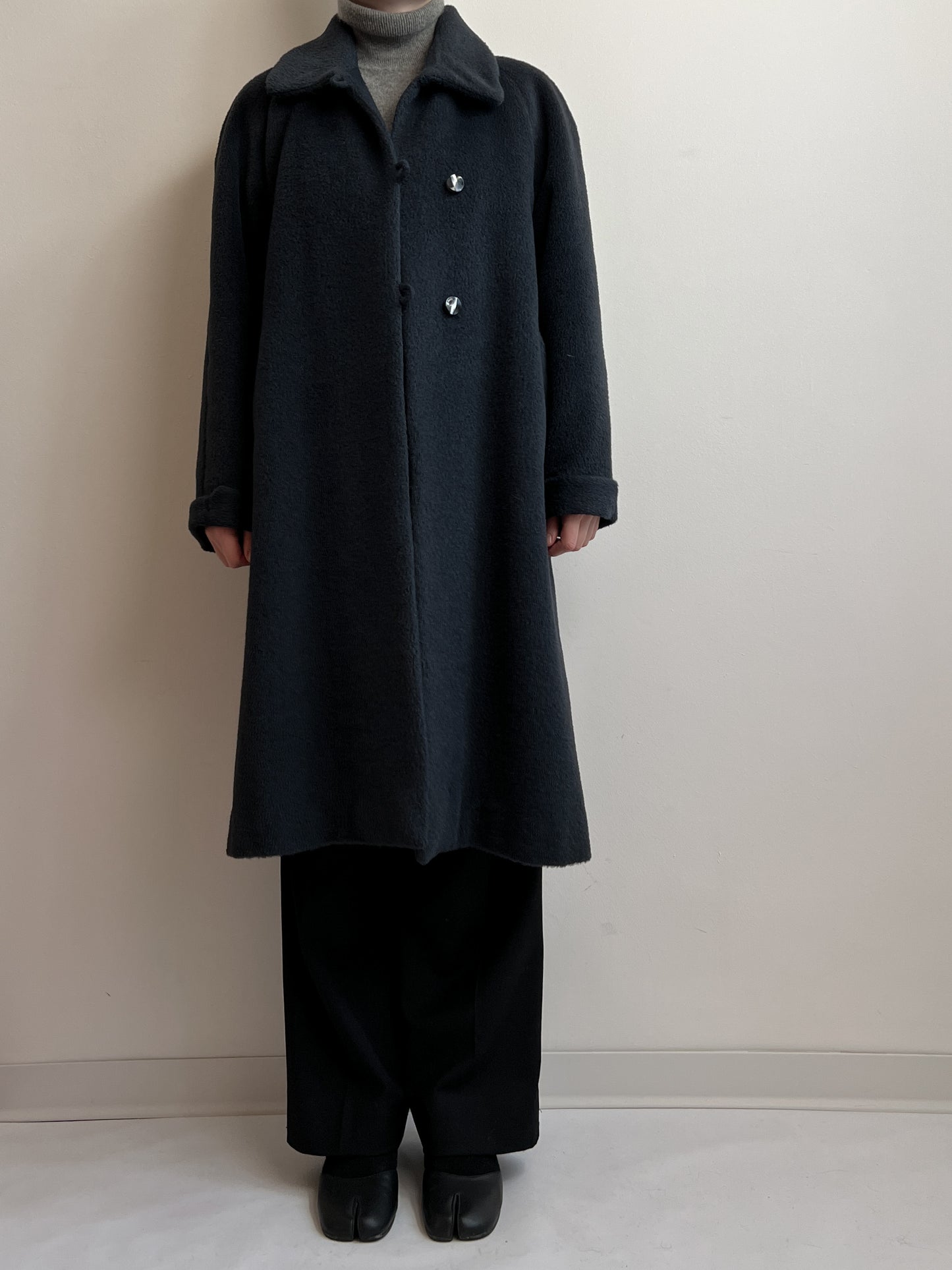 Lama blue long coat