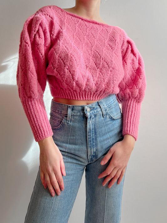 Pure wool embroidered pinky pull