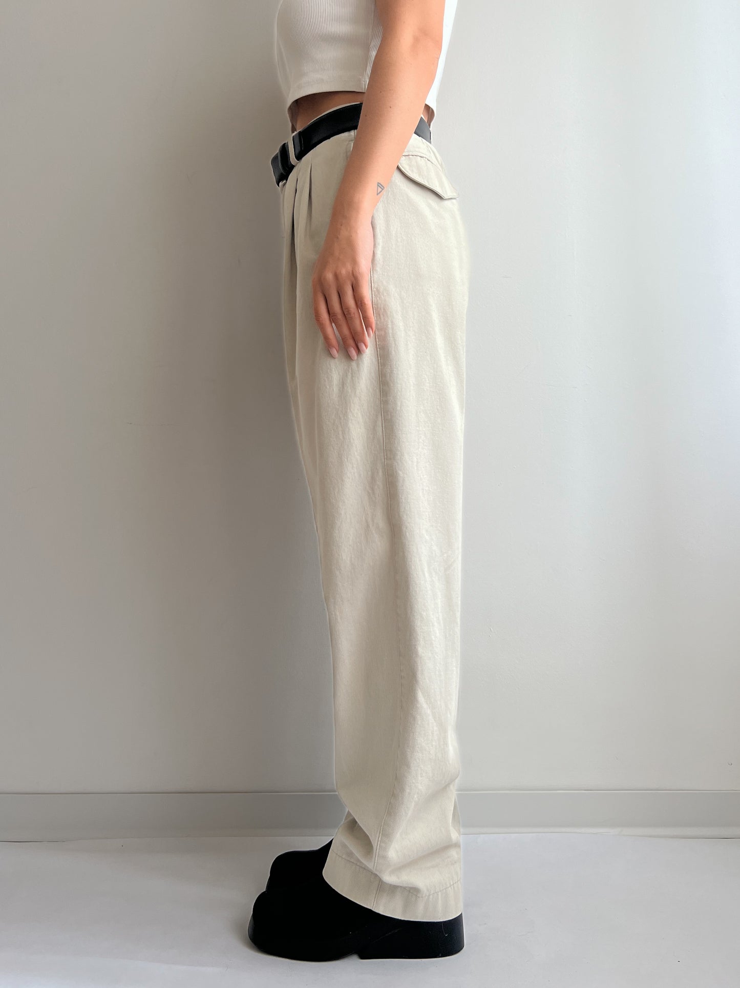 Pantaloni sartoriali con pinces