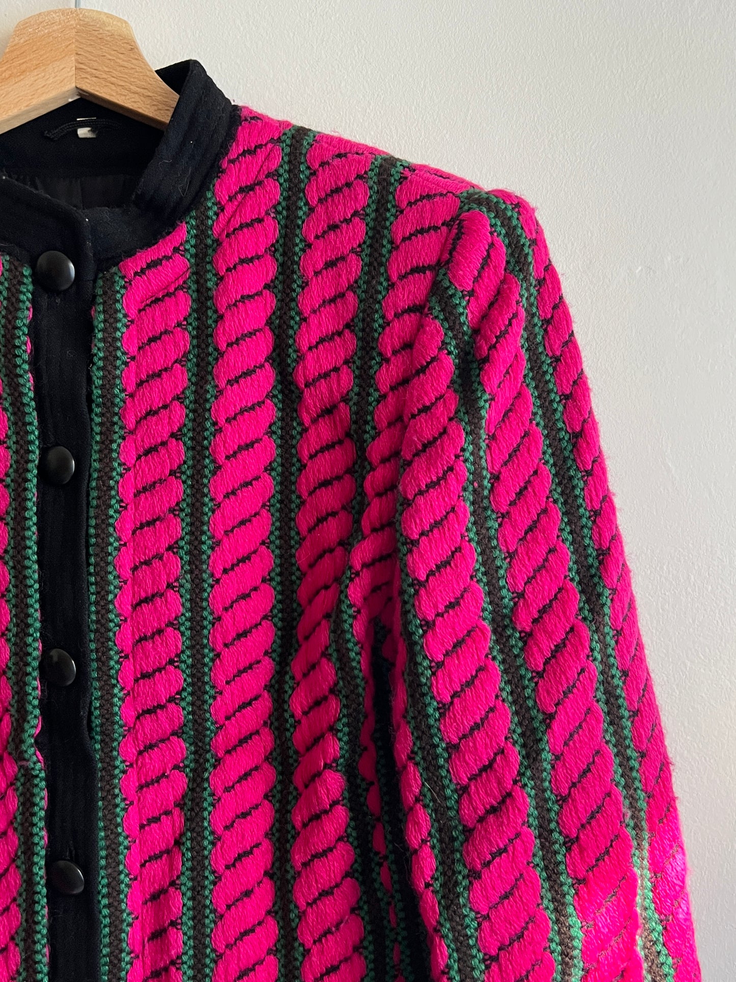 Pure wool pinky jacket