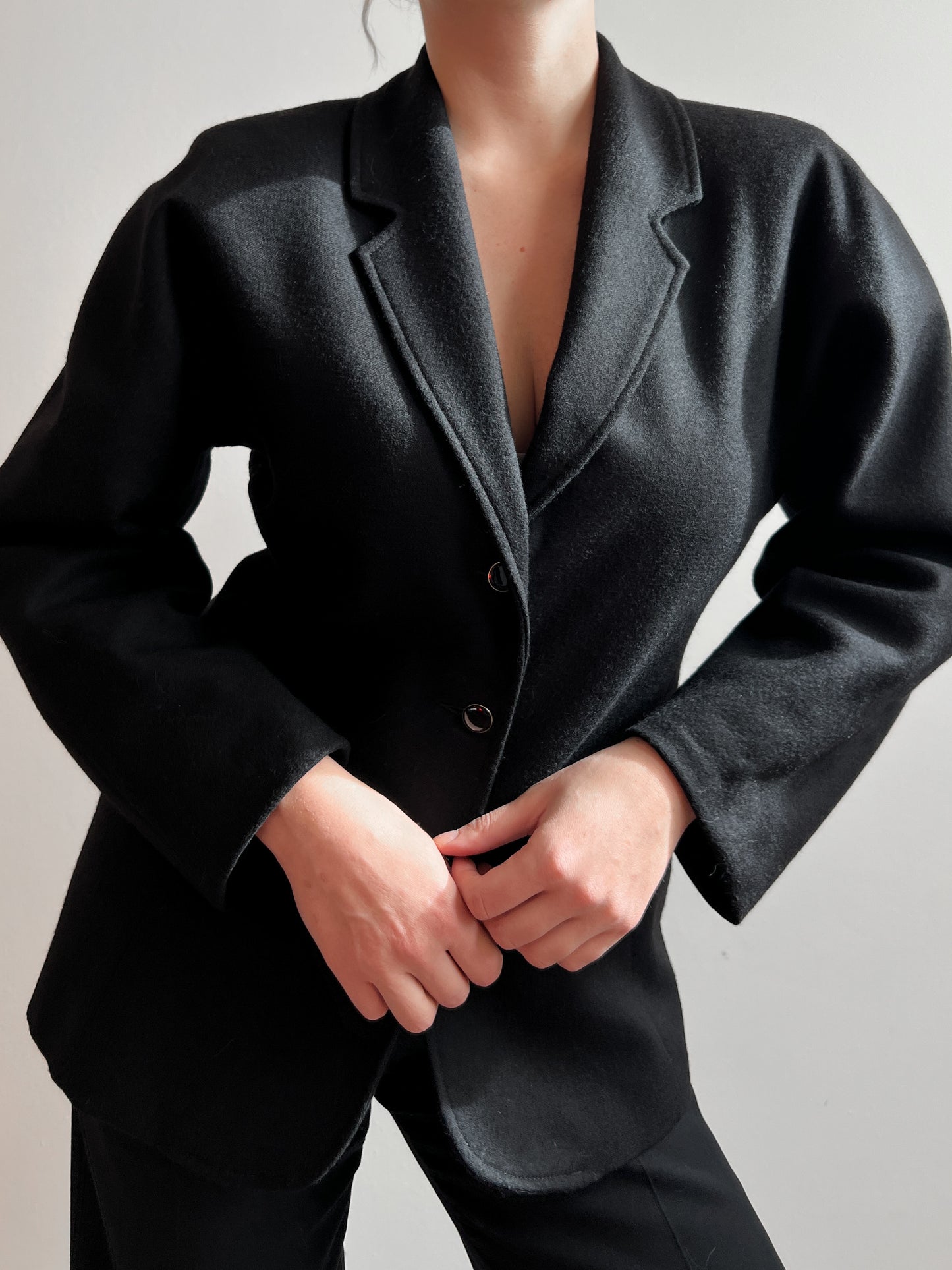 Pure virgin wool black blazer