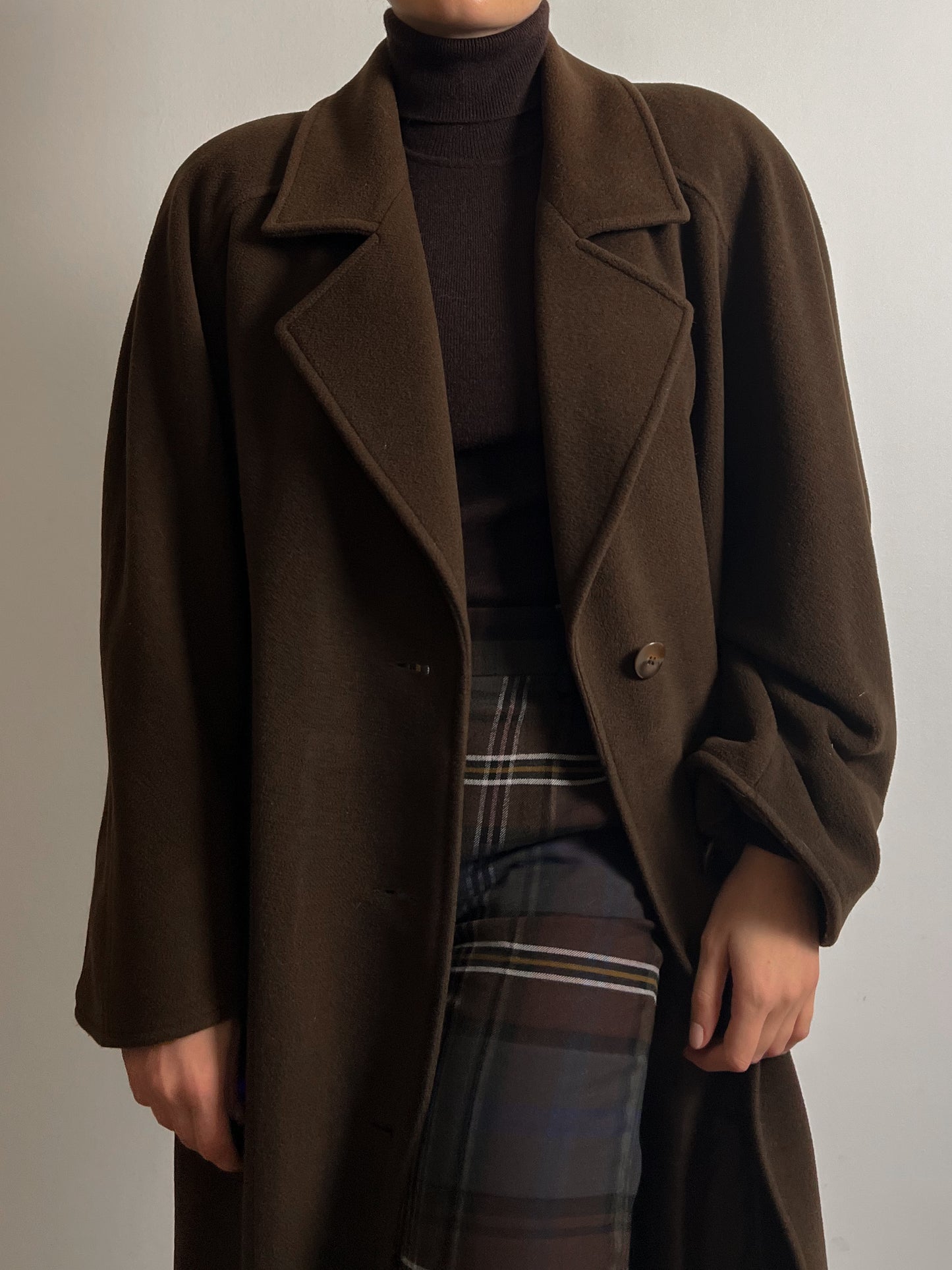 Wool and cashmere chocolate coat