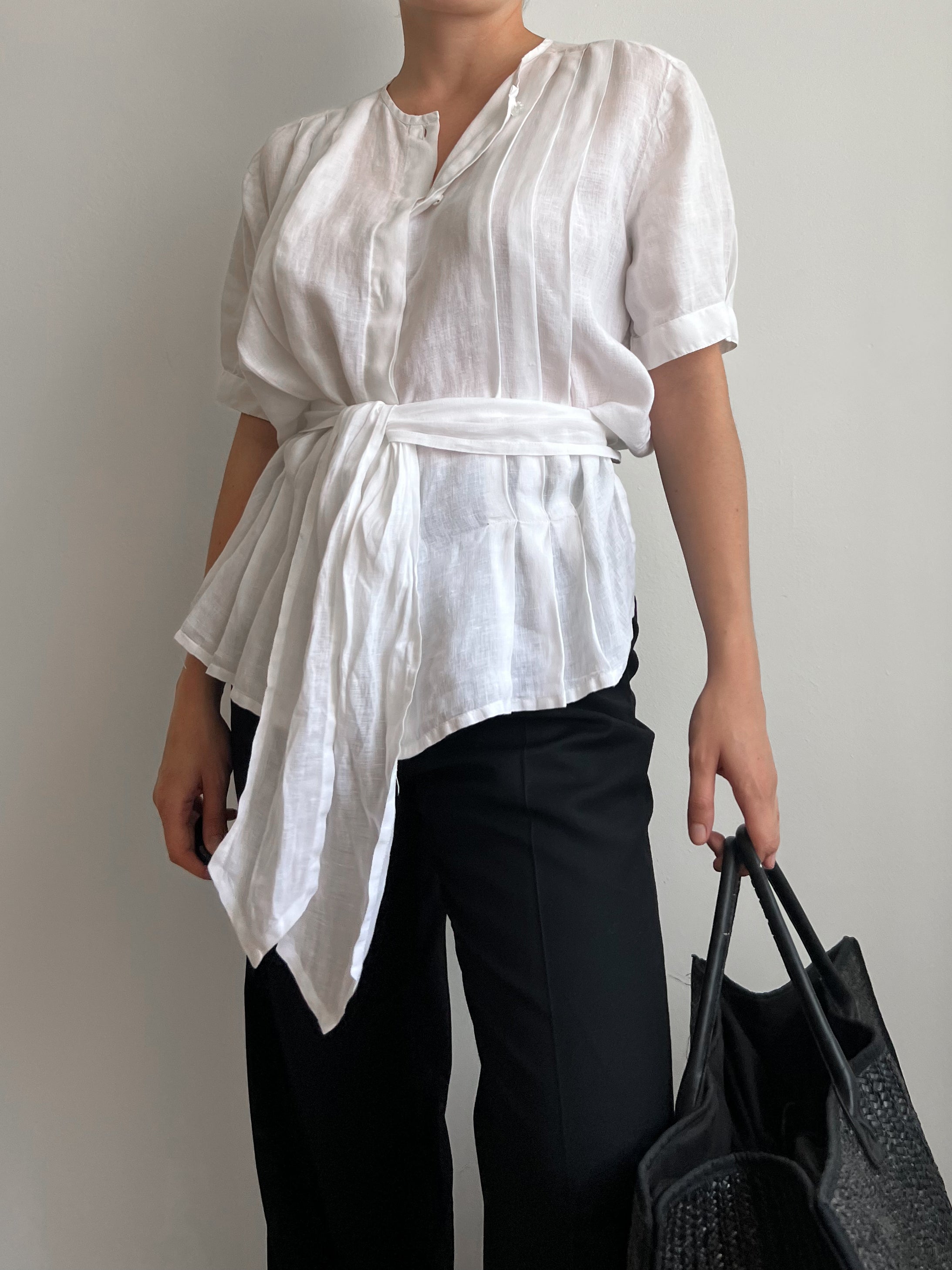 Blusa bianca in lino