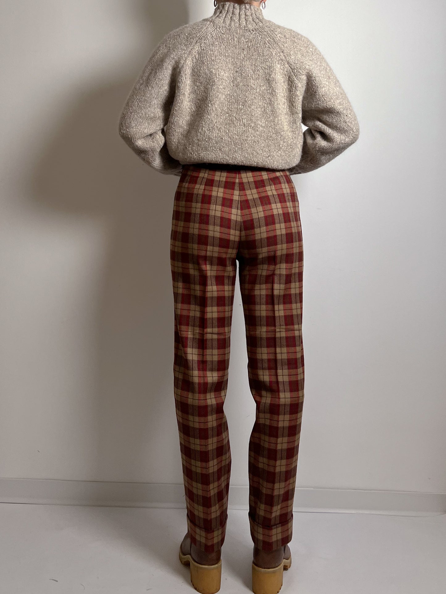 Wool red and camel check pants