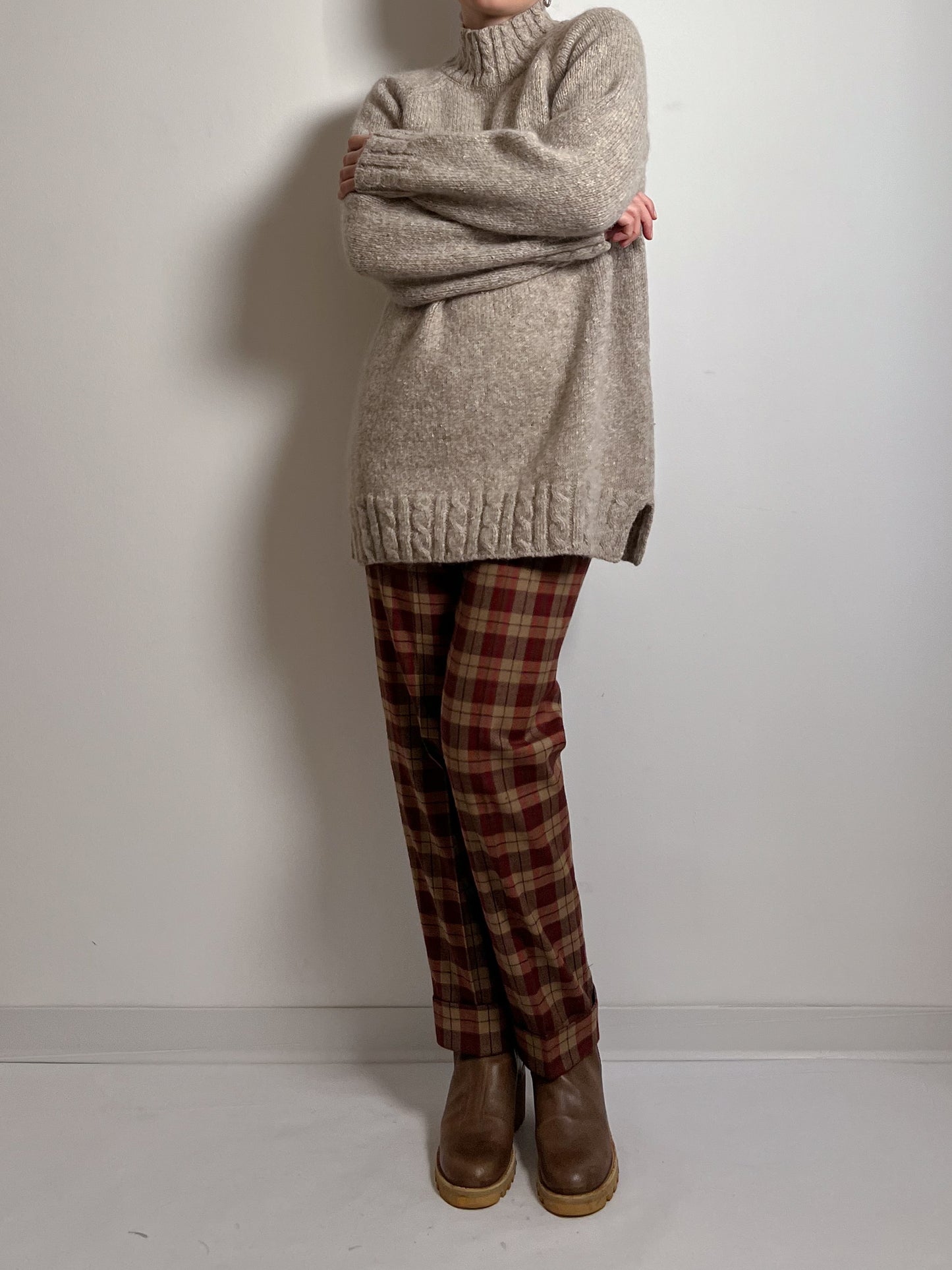 Wool red and camel check pants