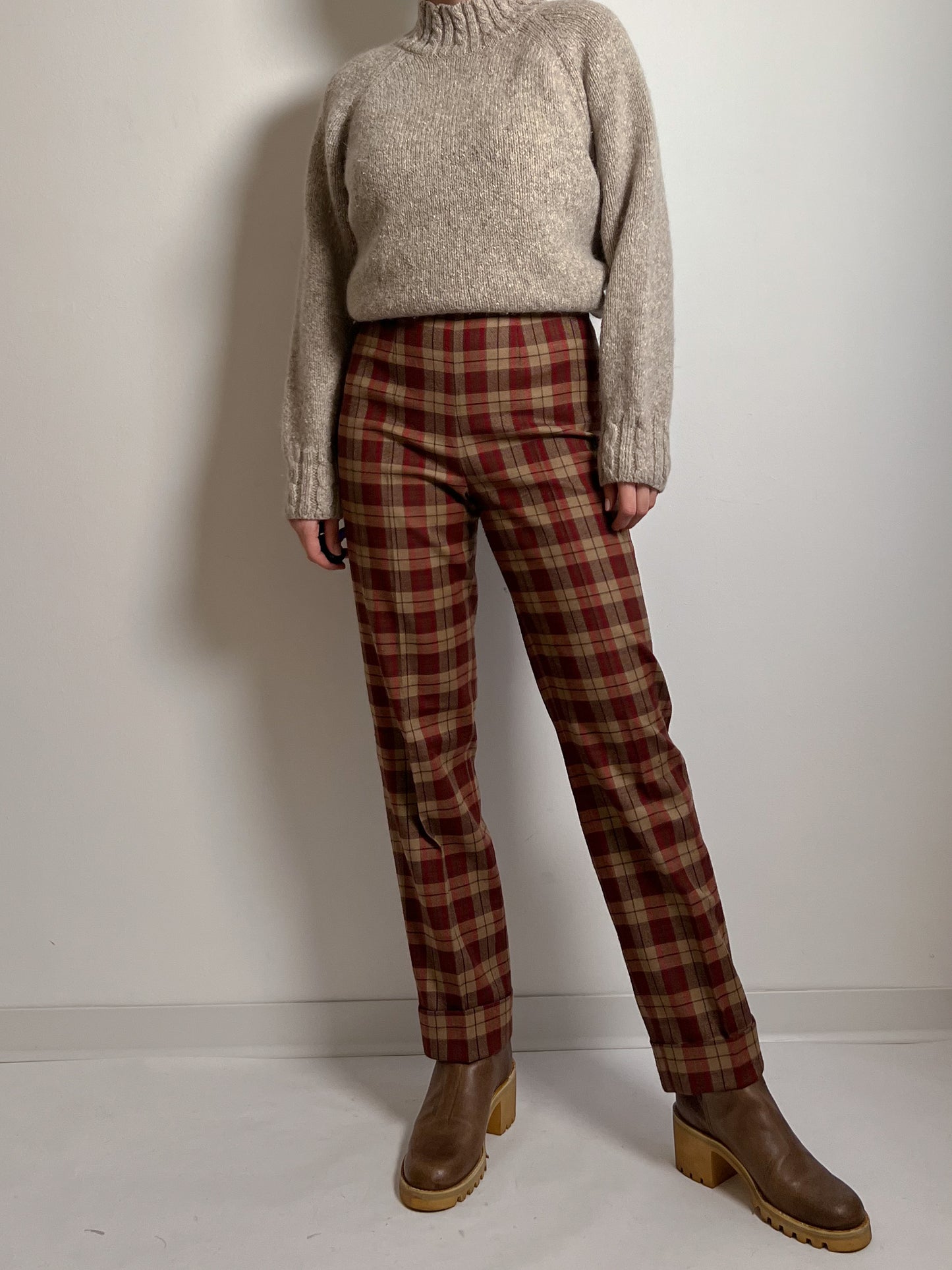 Wool red and camel check pants