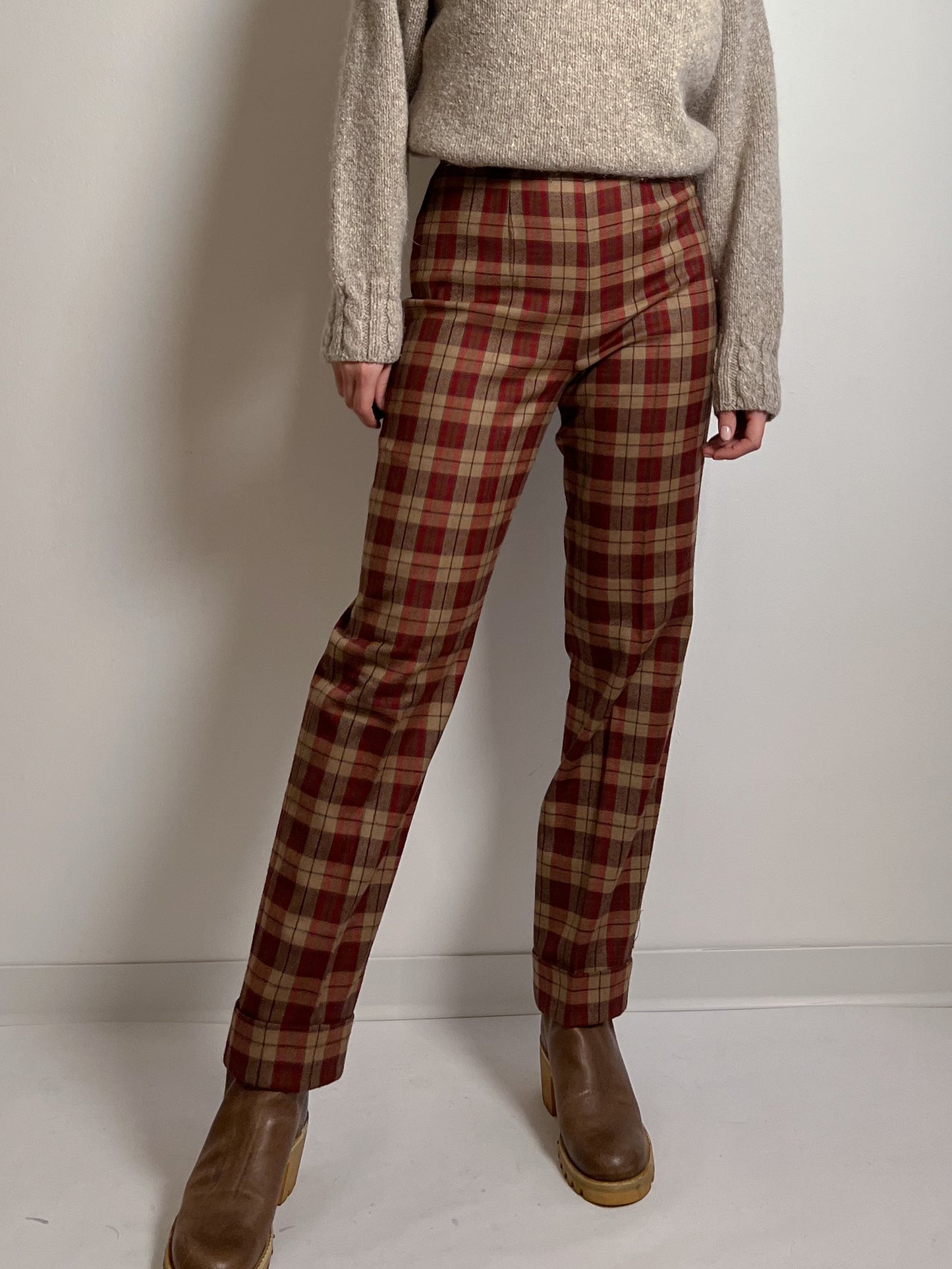 Wool red and camel check pants