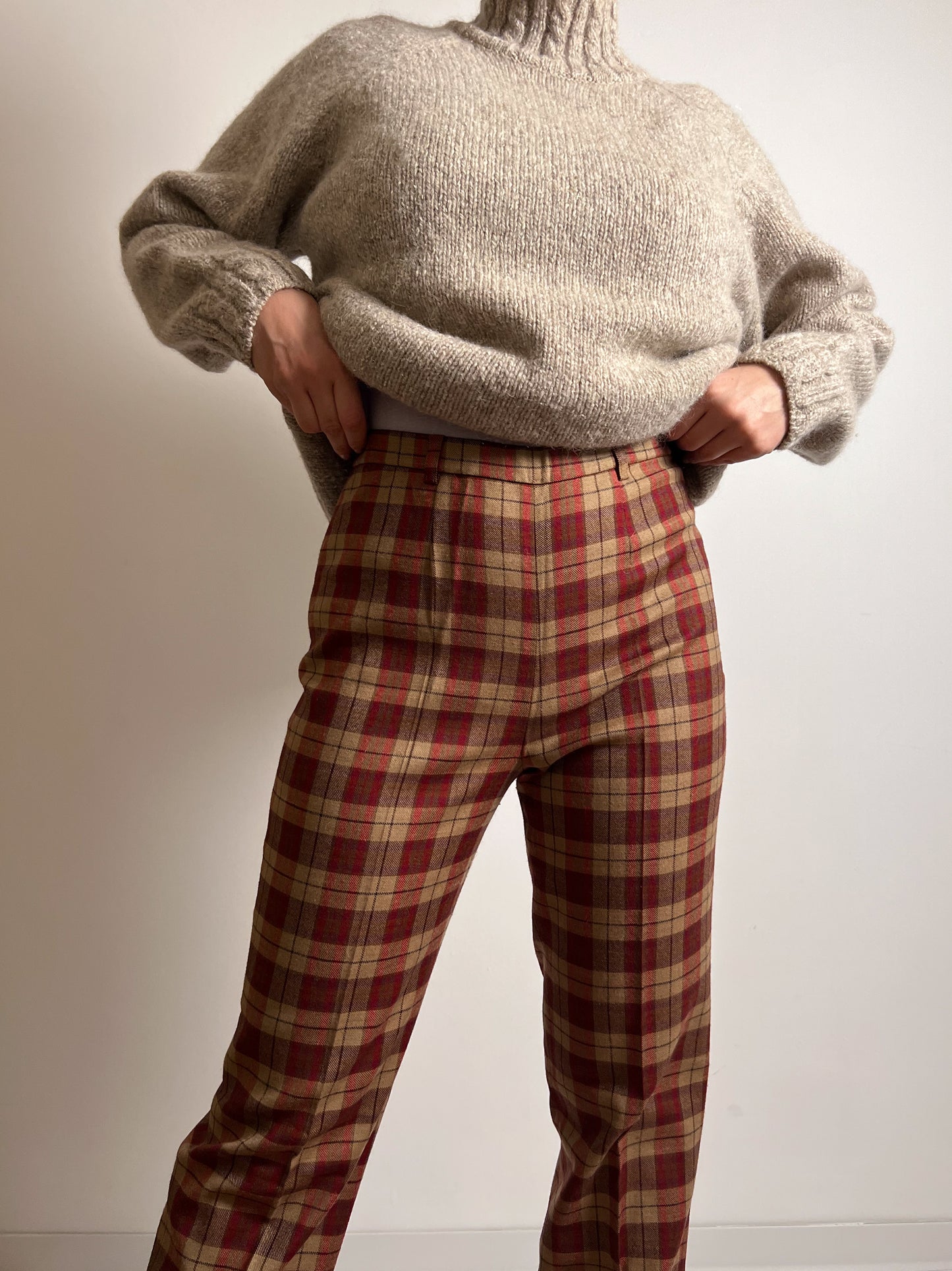 Wool red and camel check pants