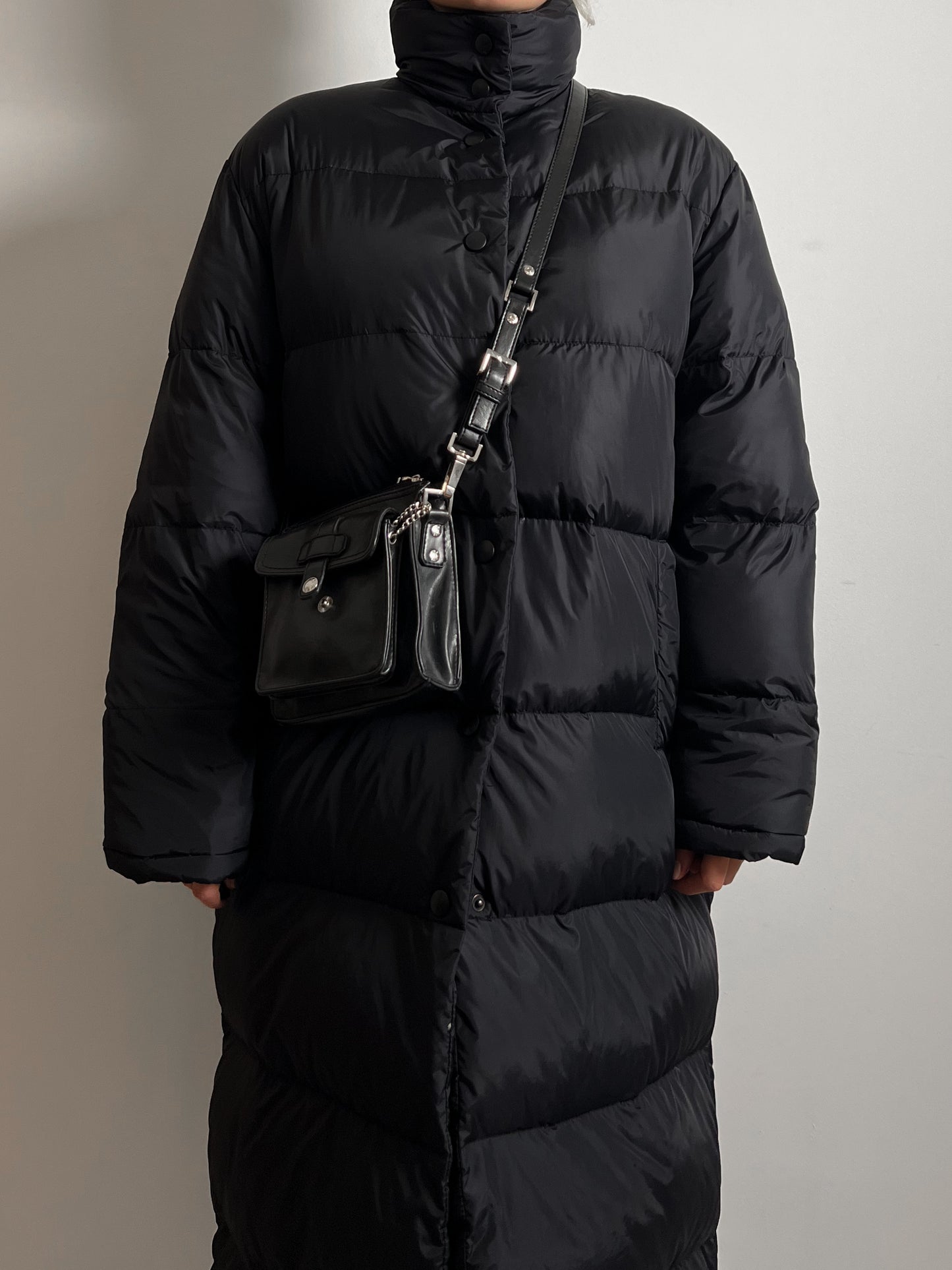 Real down black long puffer