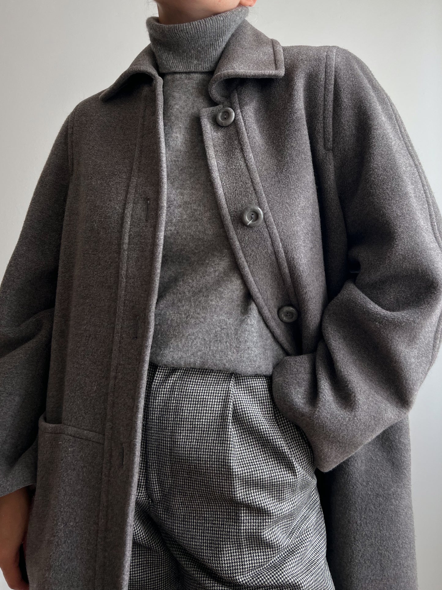 Cappotto in lana grigio