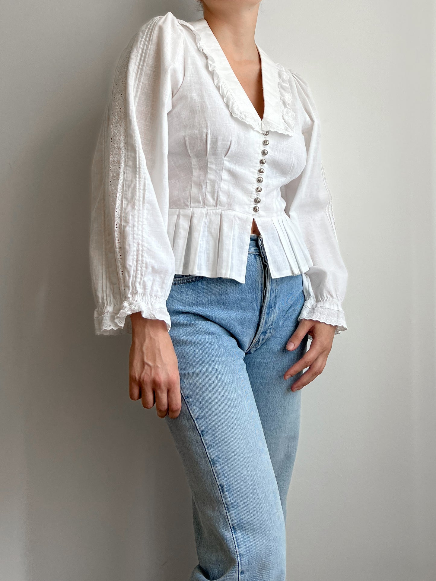 Blusa bianca in cotone e lino