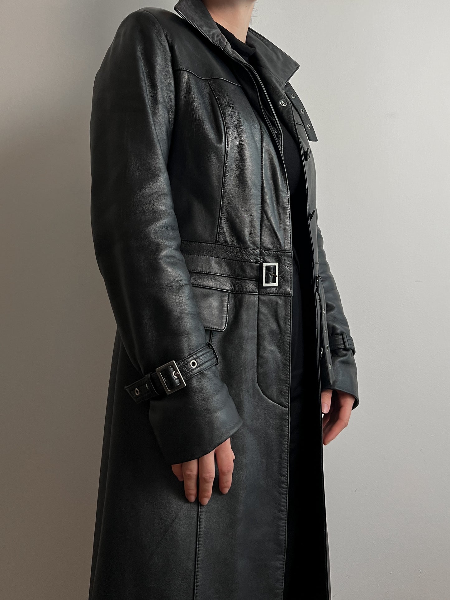 Real leather black long jacket